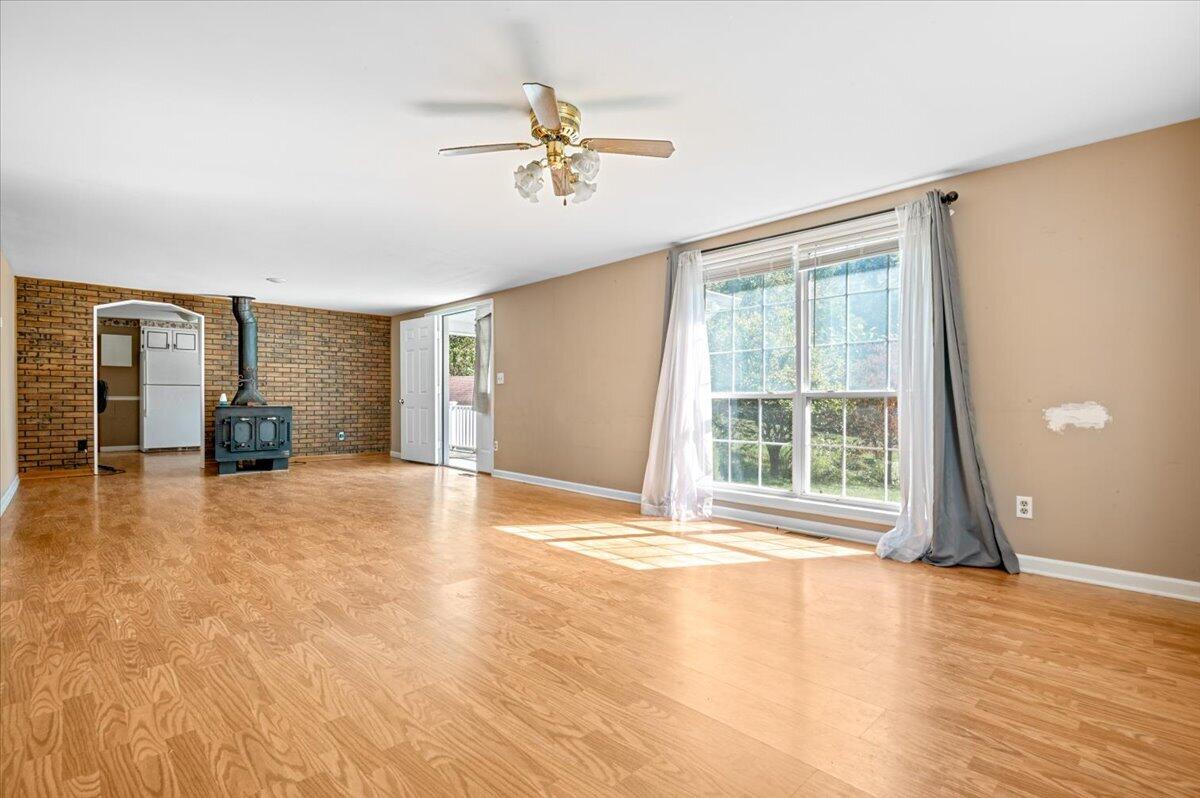 1192 S Ky 3438 Property Photo 6