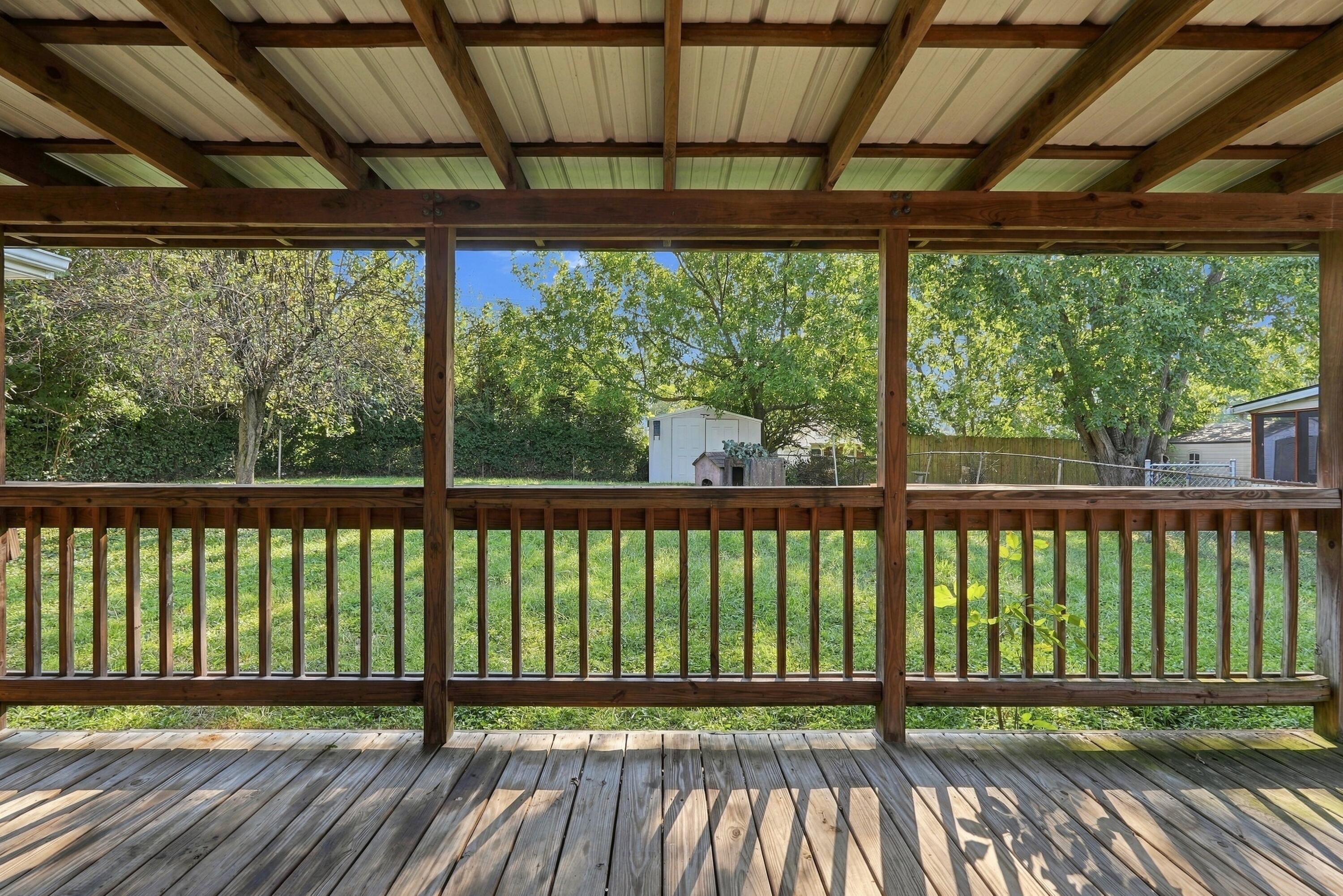 372 Peachtree Road Property Photo 9