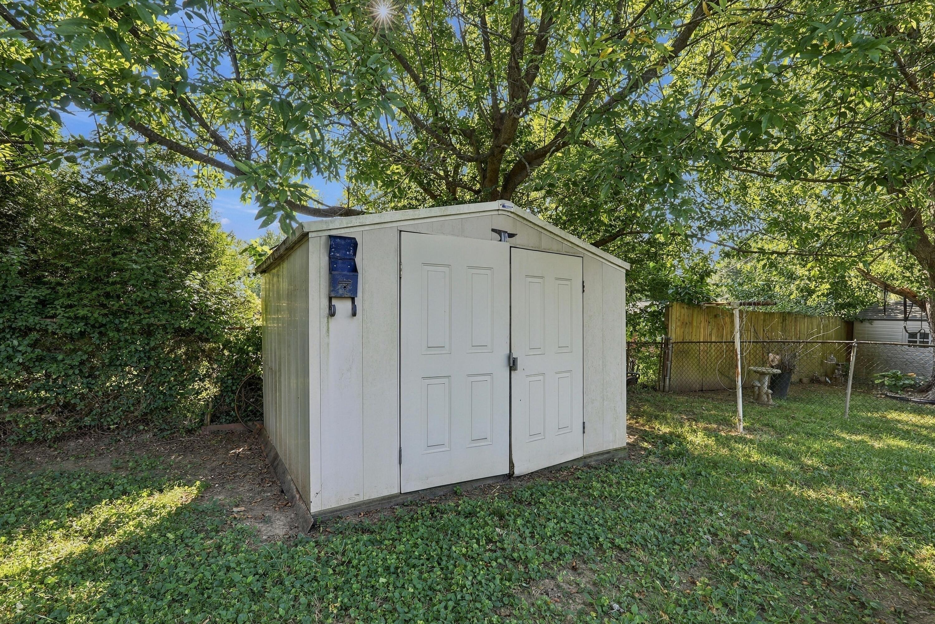 372 Peachtree Road Property Photo 12