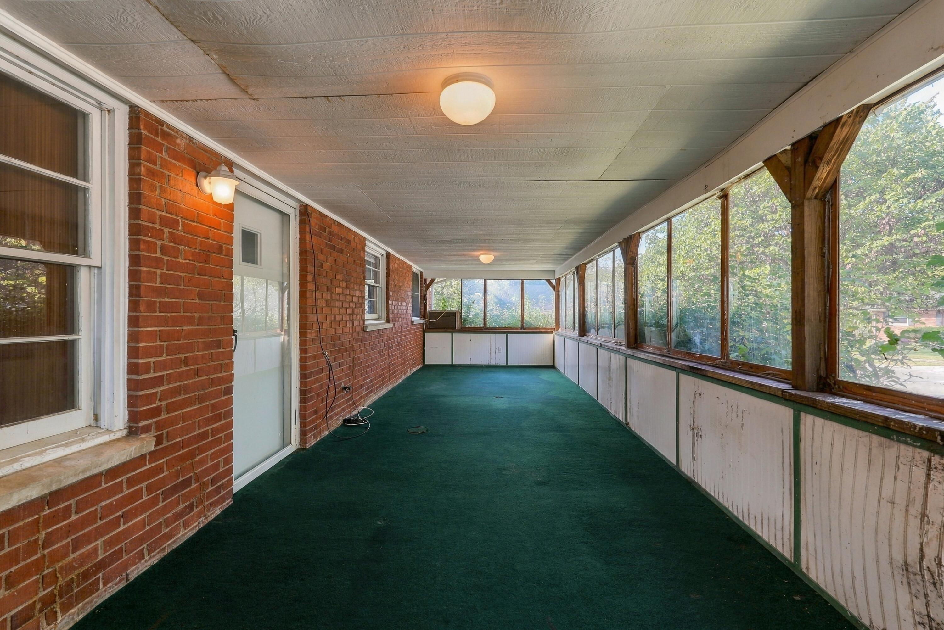 372 Peachtree Road Property Photo 13