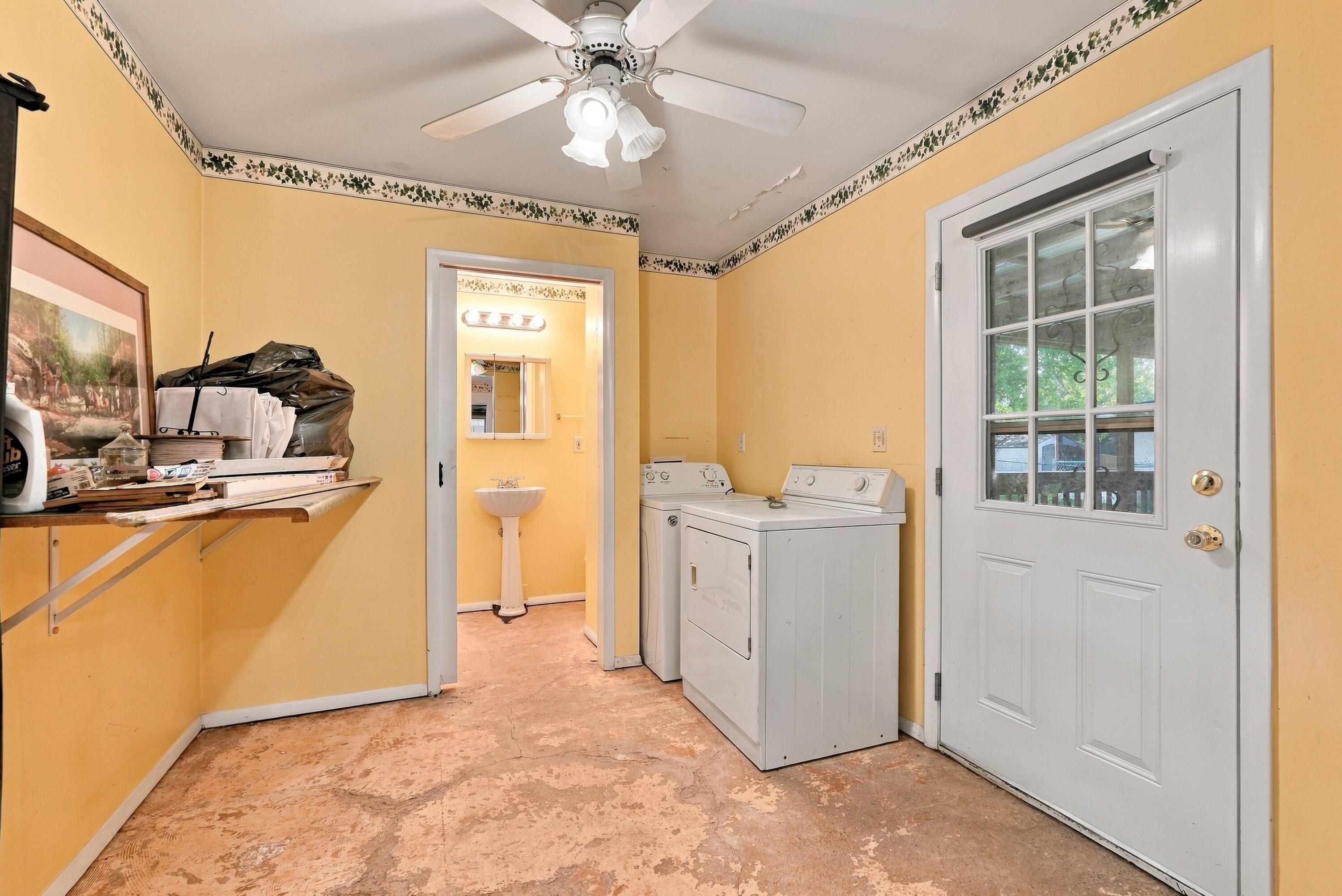 372 Peachtree Road Property Photo 24