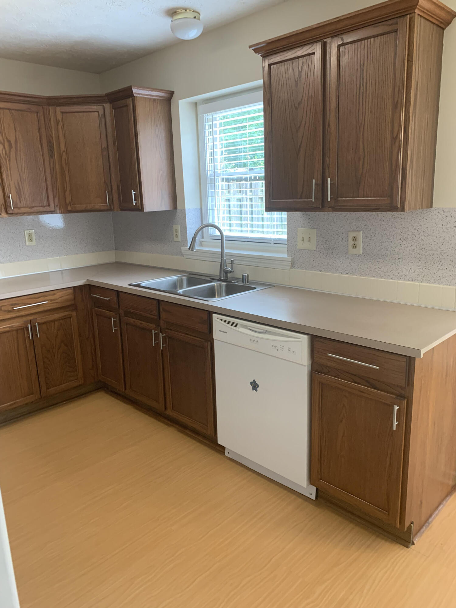 3692 White Pine Drive Property Photo 12