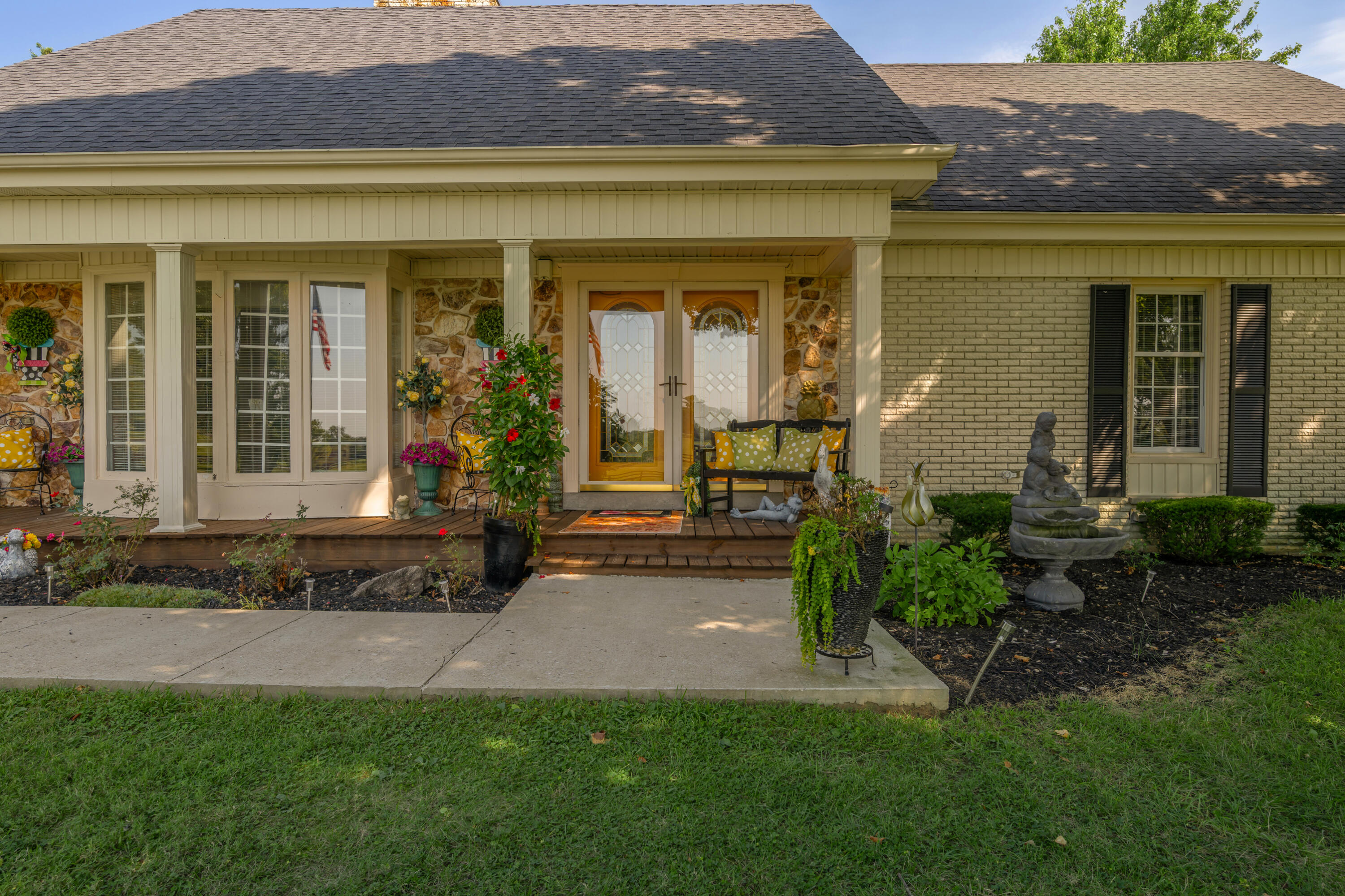 5487 Athens Walnut Hill Pike Property Photo 6