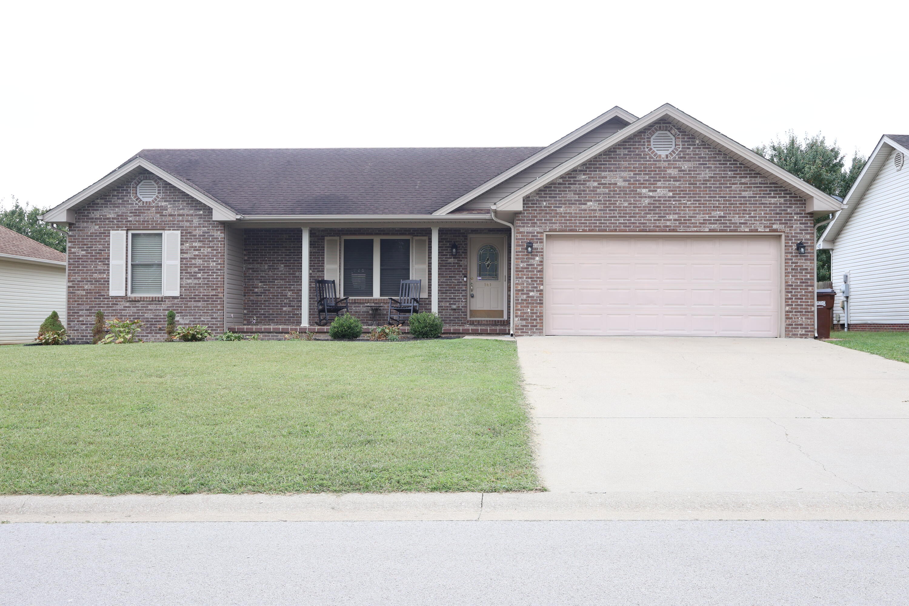 161 Swiss Stone Way Property Photo 2