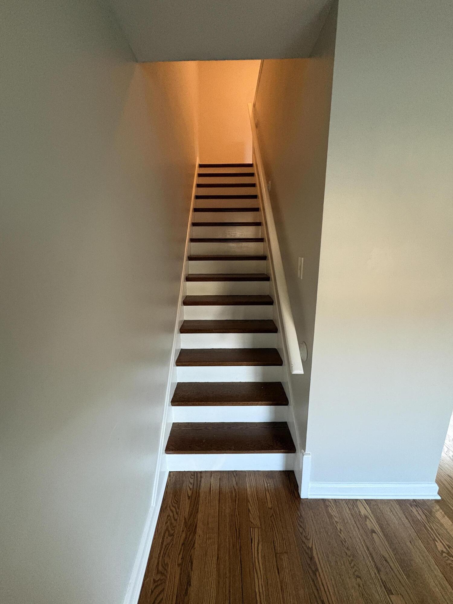 54 Woodlawn Avenue 2 Property Photo 6