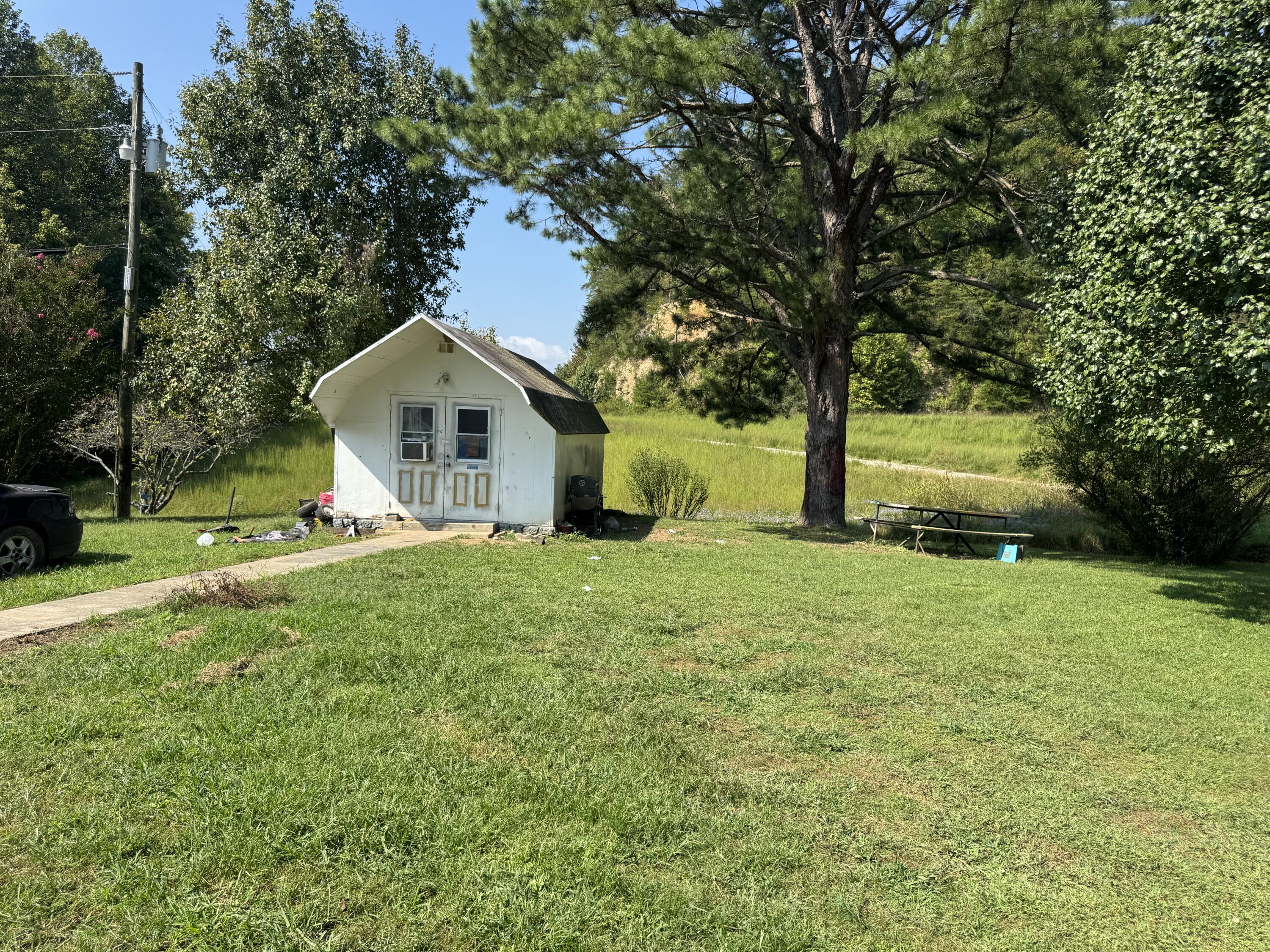 743 743 Hamblin Hollow Rd Road Property Photo 17