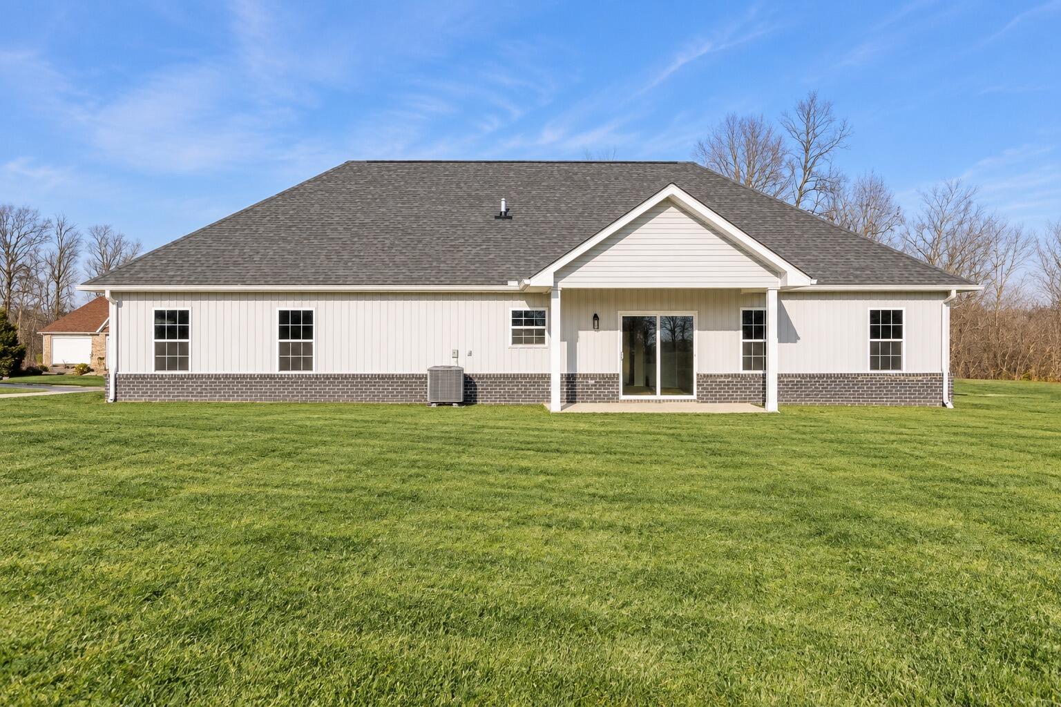 553 Knoll Lane Property Photo 4