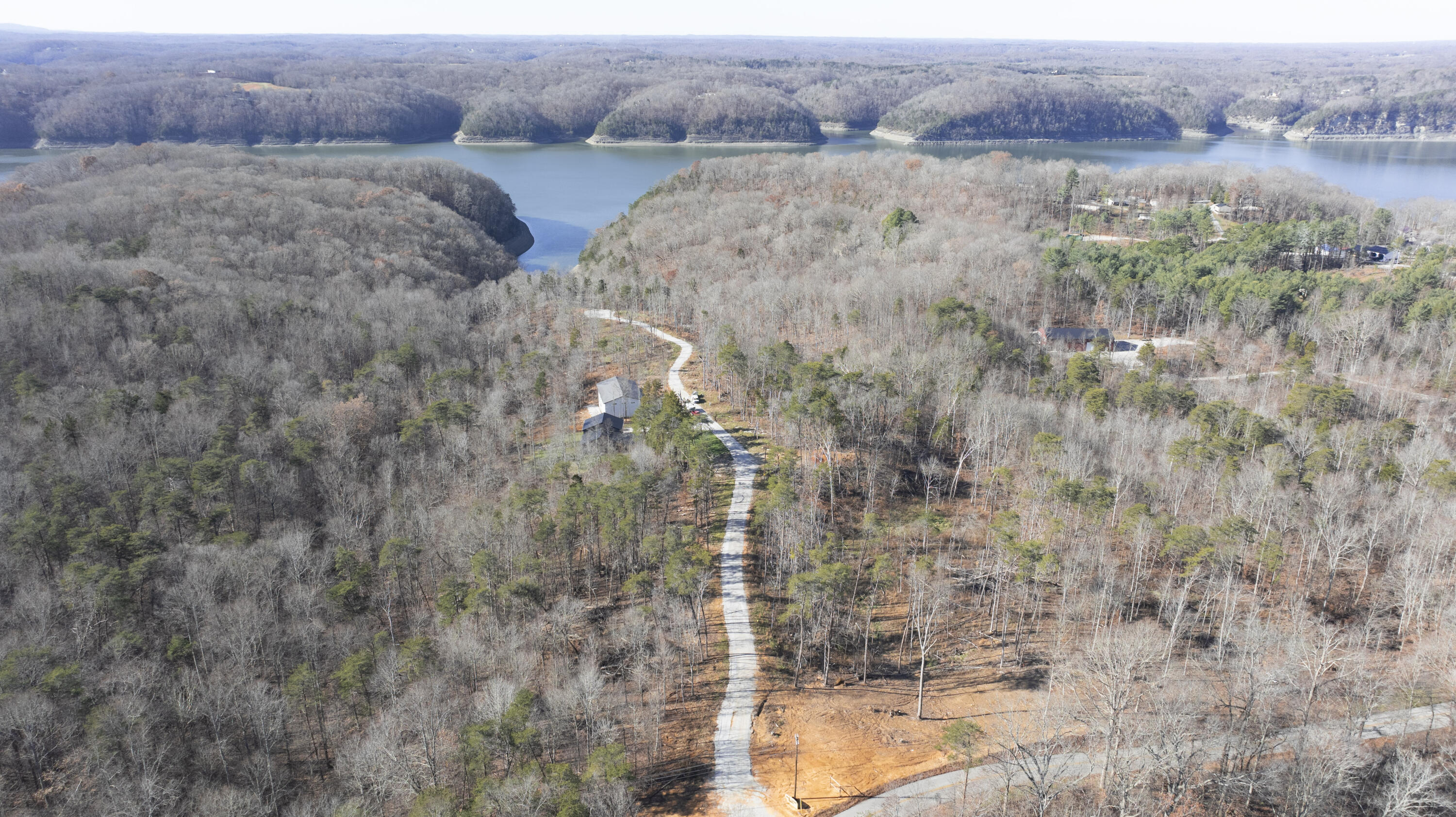 1843 Kentucky 2393 27 Property Photo 3
