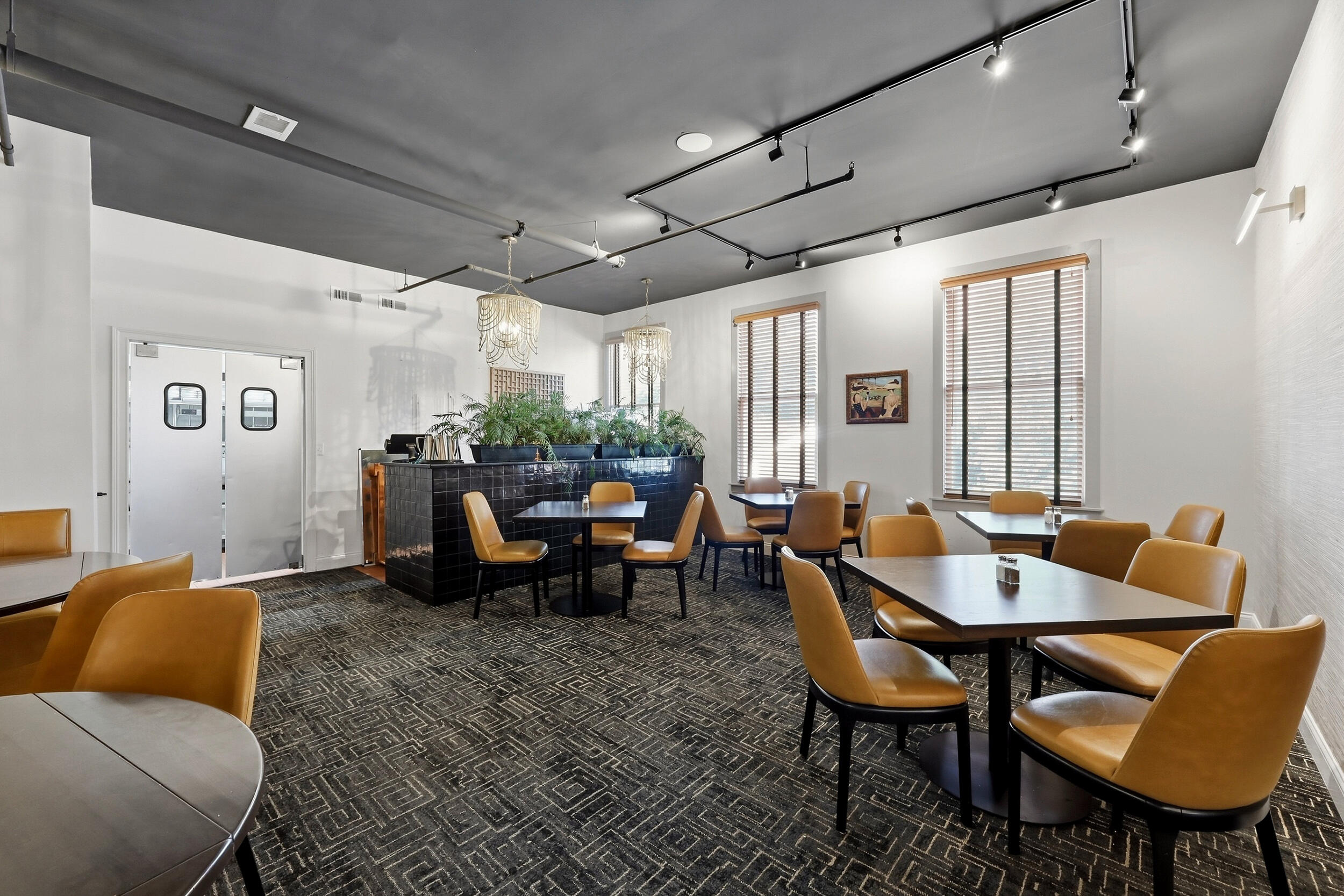 108 Court Street Property Photo 11