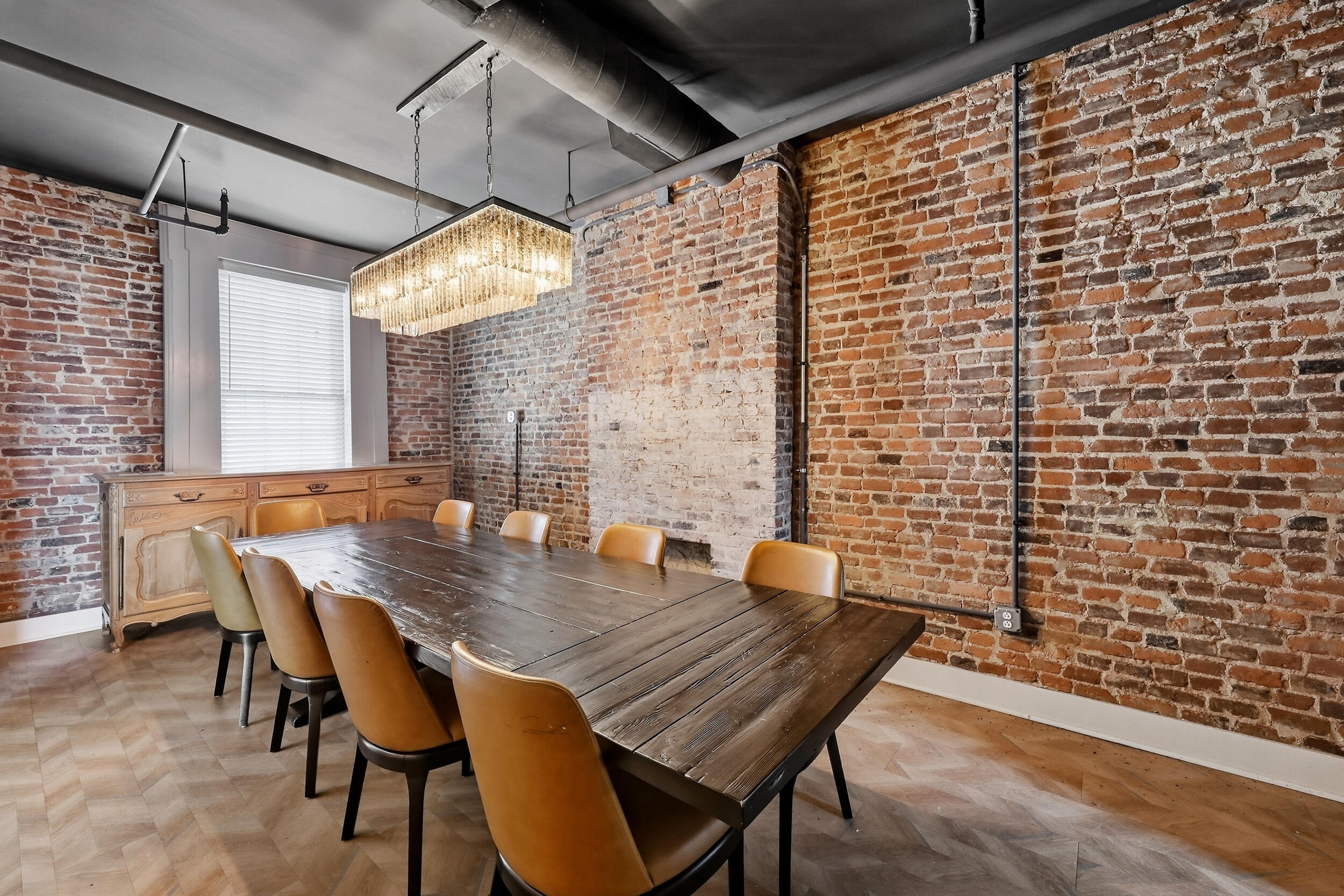 108 Court Street Property Photo 23
