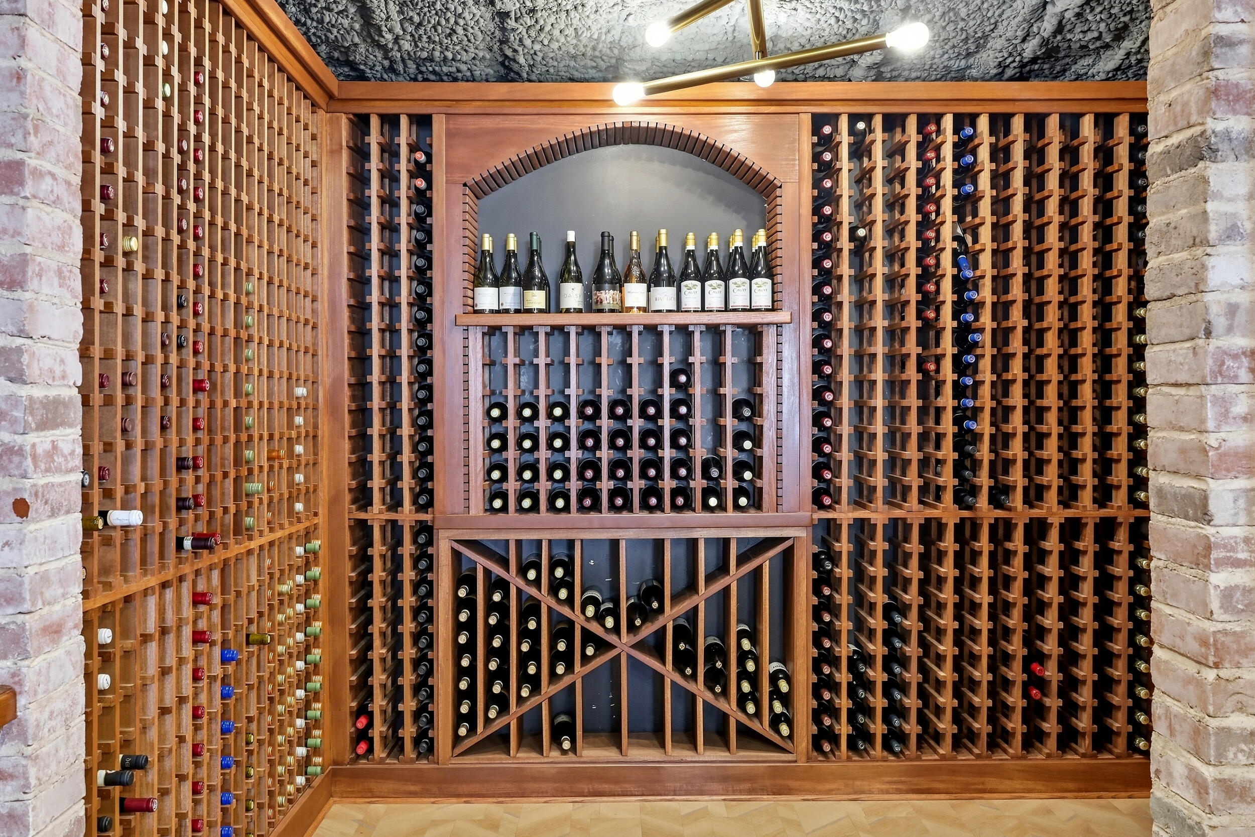 108 Court Street Property Photo 46