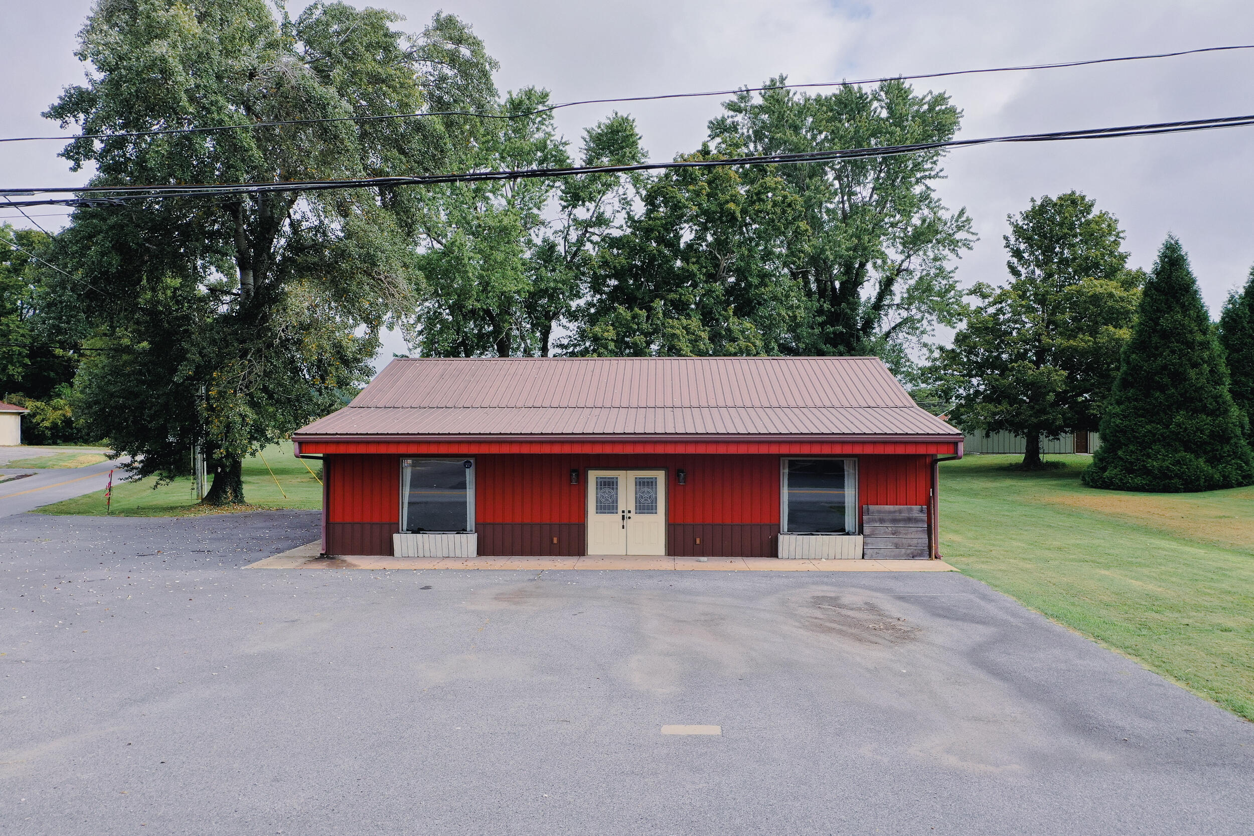 20698 Marion Road Property Photo 6