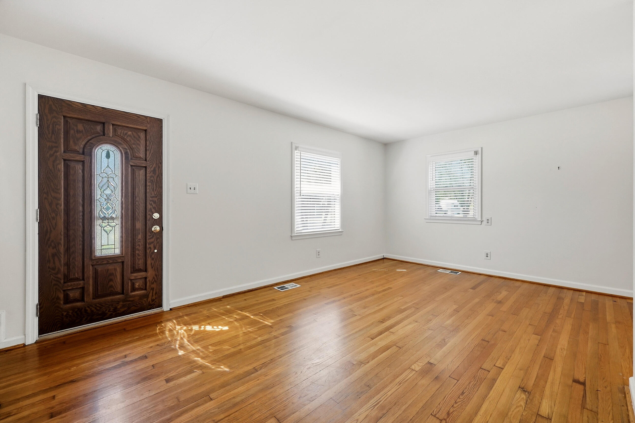 438 Barkley Drive Property Photo 5