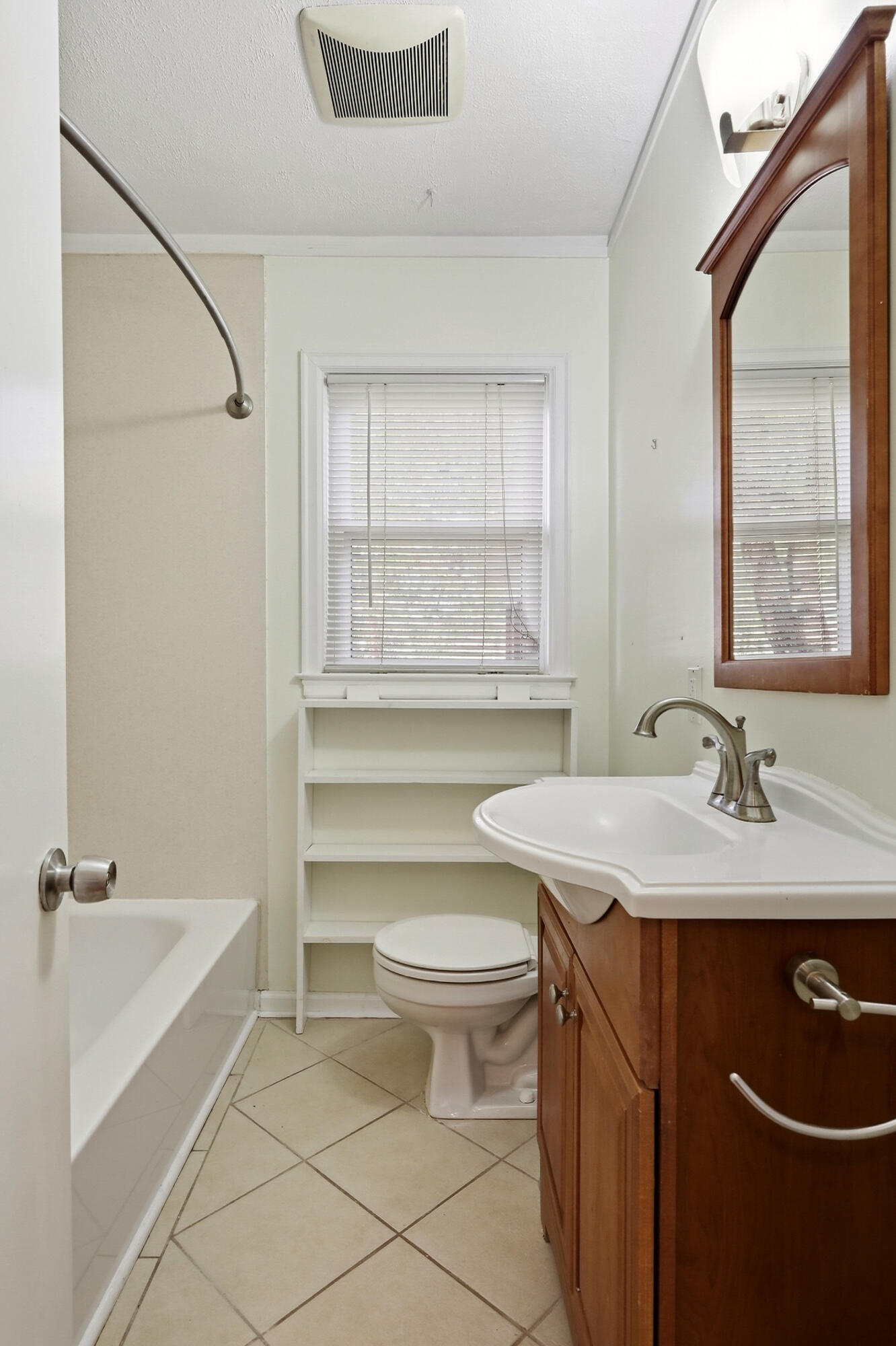 438 Barkley Drive Property Photo 16