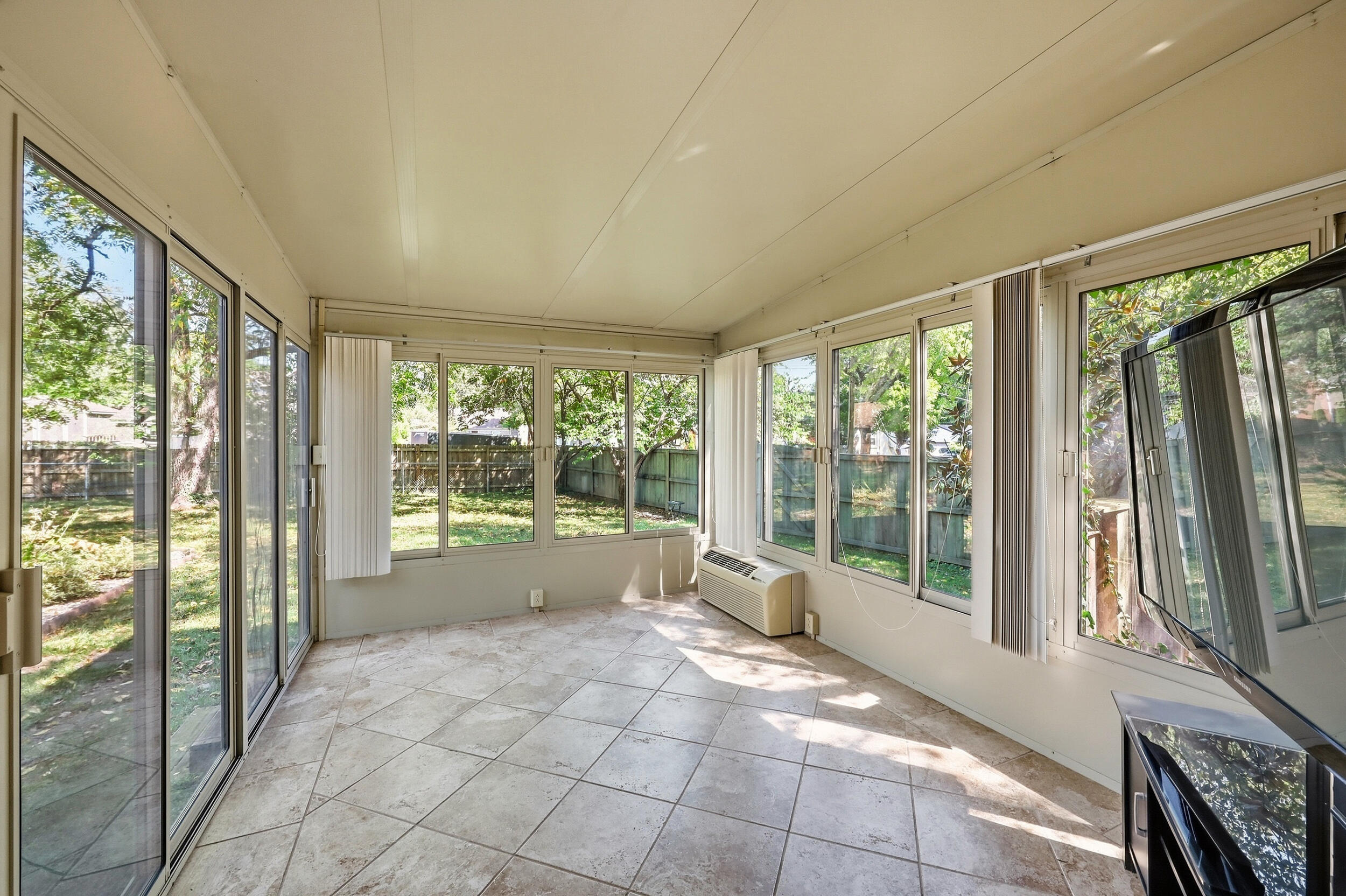 438 Barkley Drive Property Photo 20