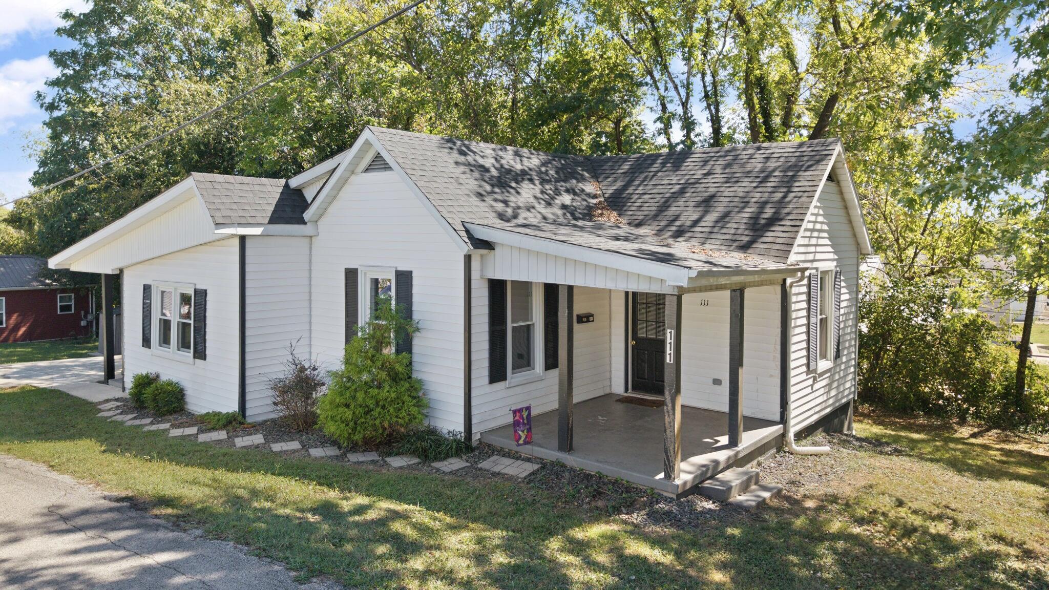 111 Lair Street Property Photo 1