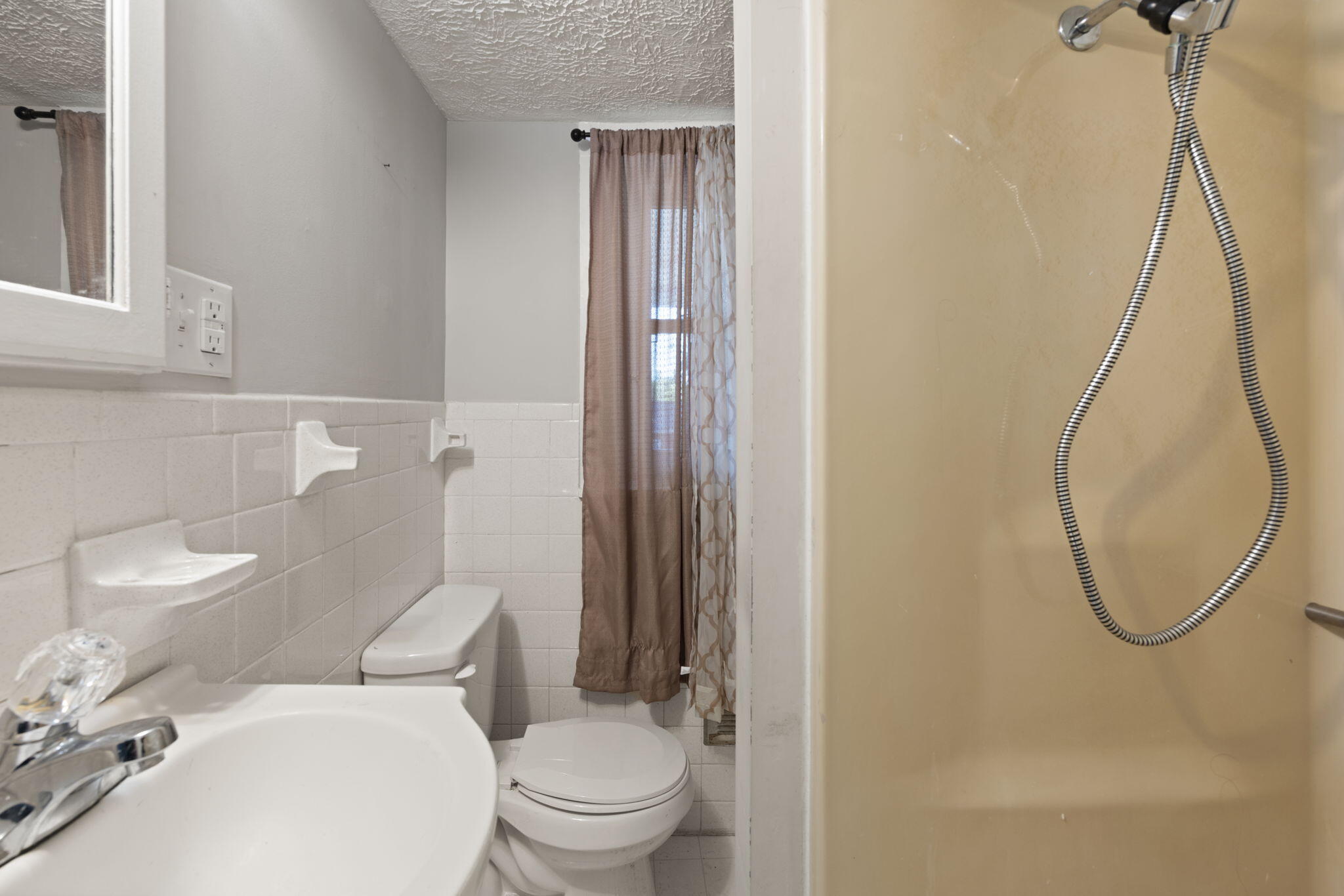 111 Lair Street Property Photo 11