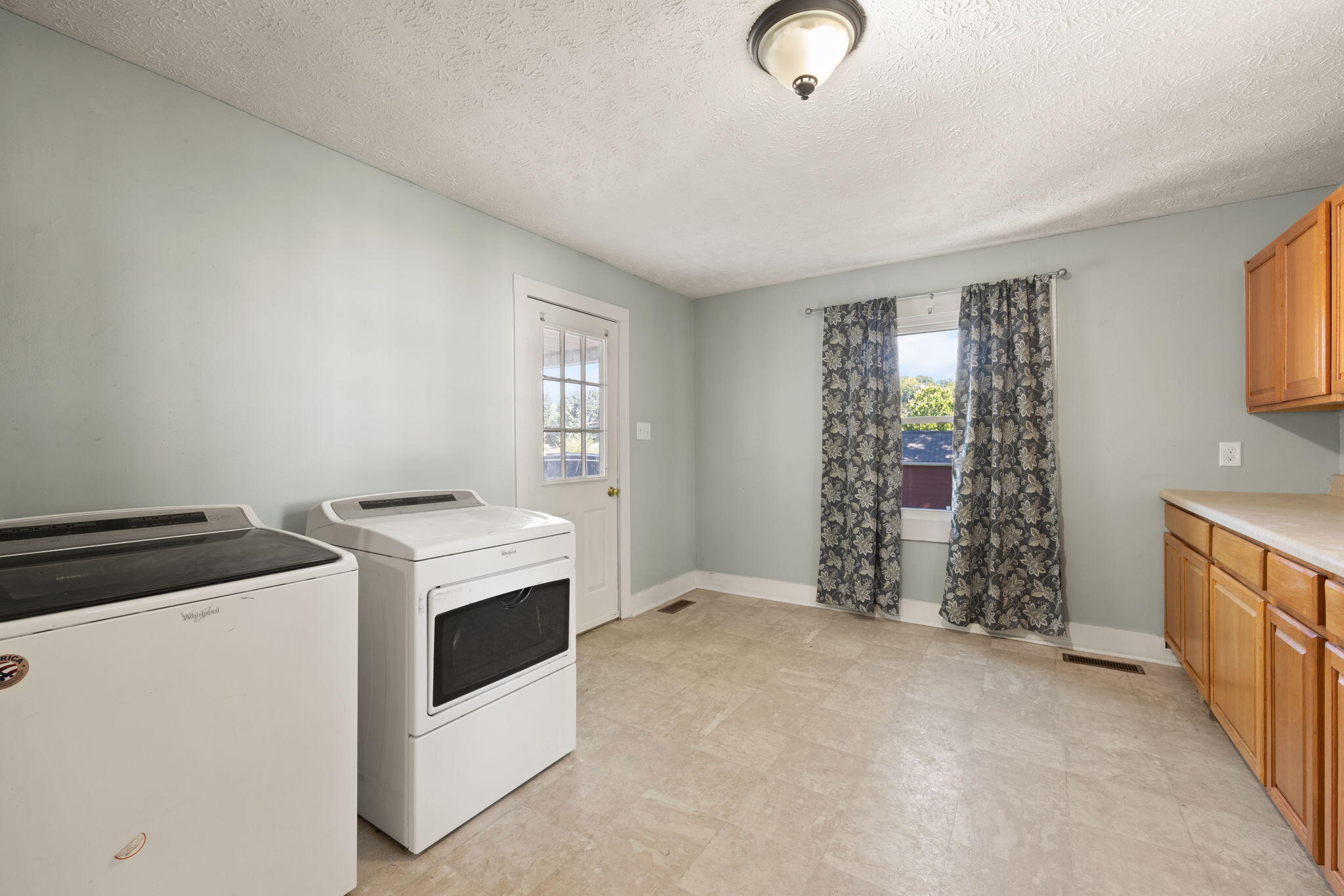 111 Lair Street Property Photo 19