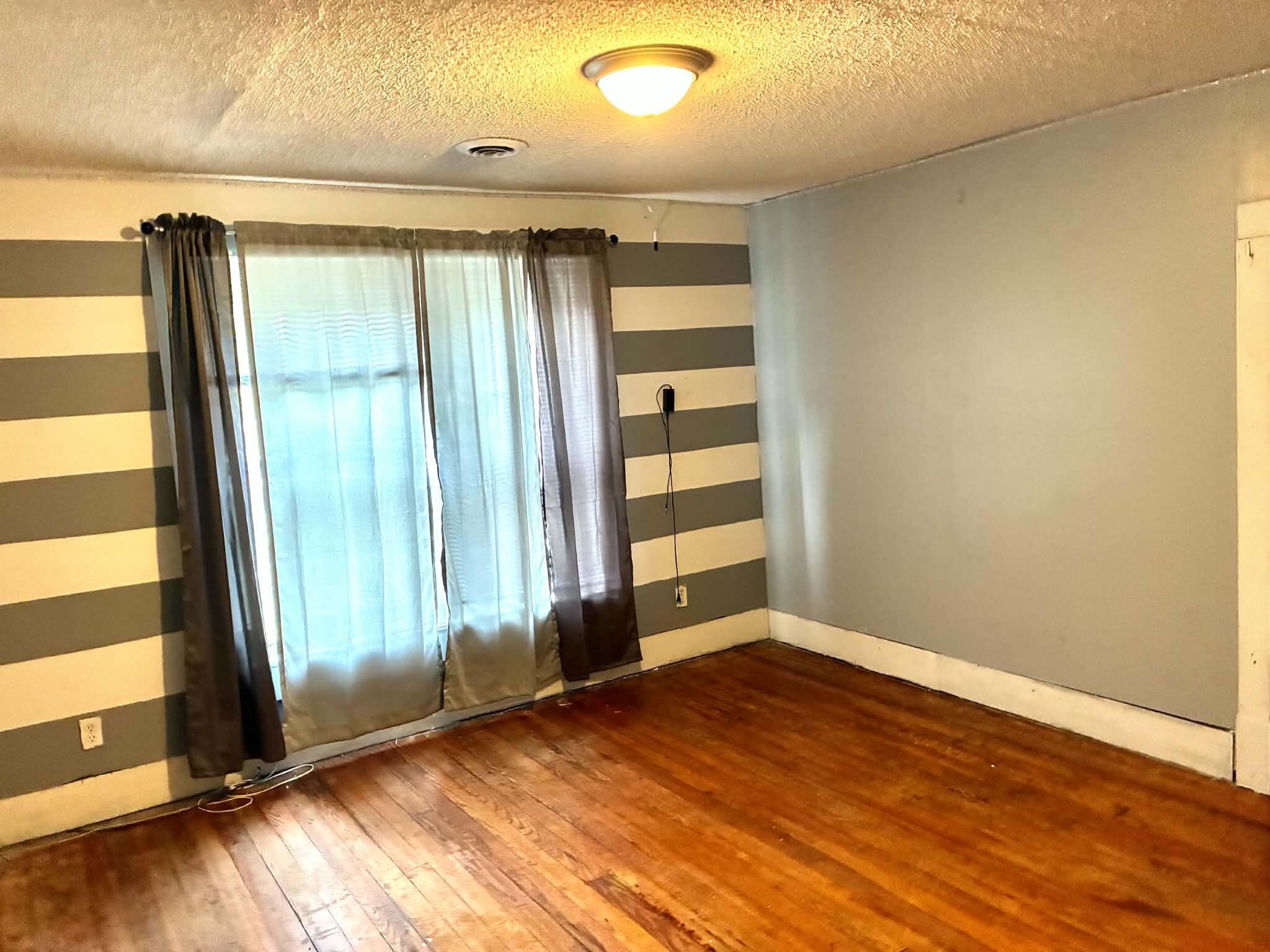 412 Poplar Terrace Property Photo 29