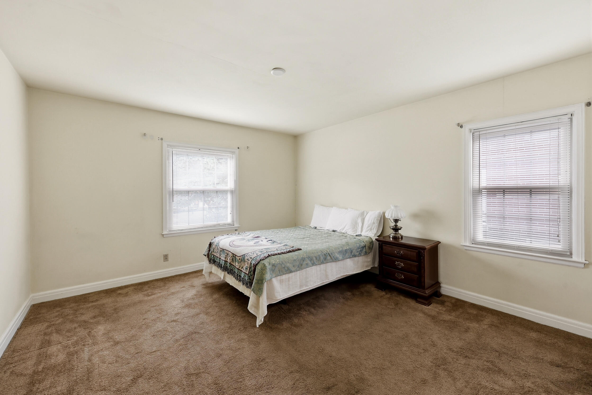 187 Jesselin Drive Property Photo 13