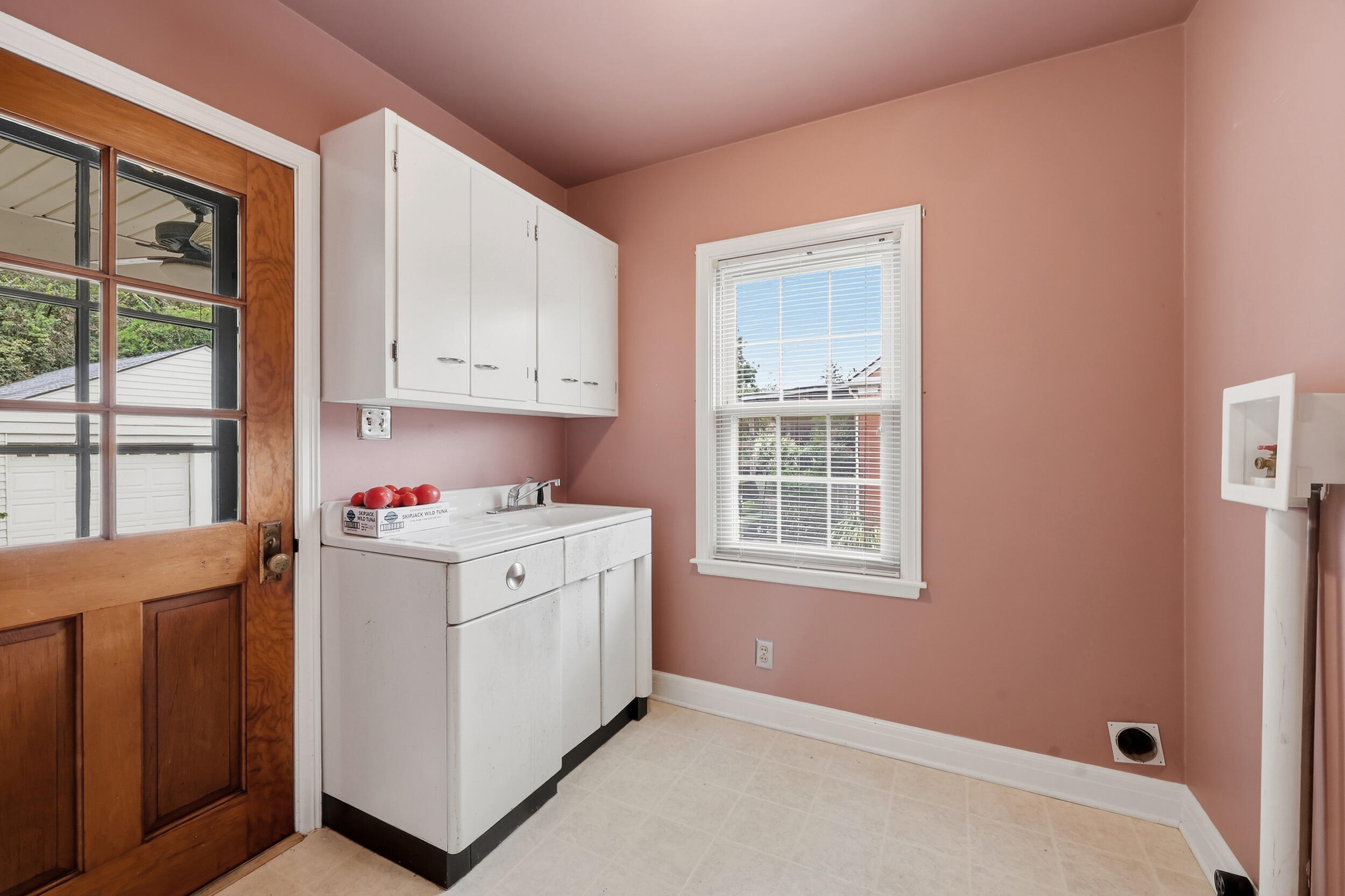 187 Jesselin Drive Property Photo 18