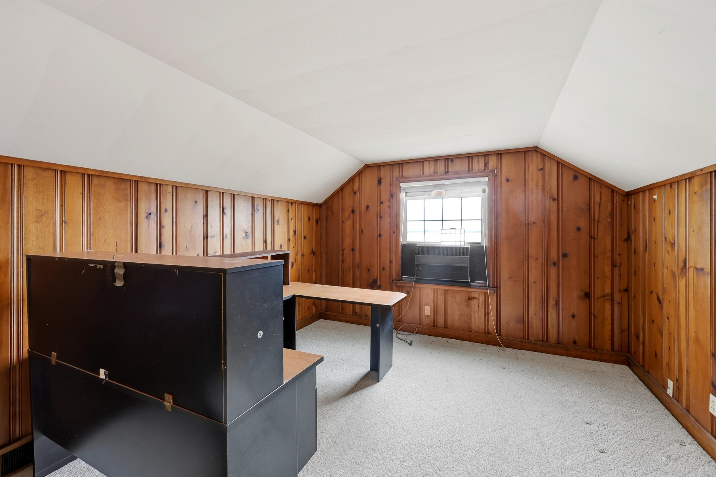 187 Jesselin Drive Property Photo 21