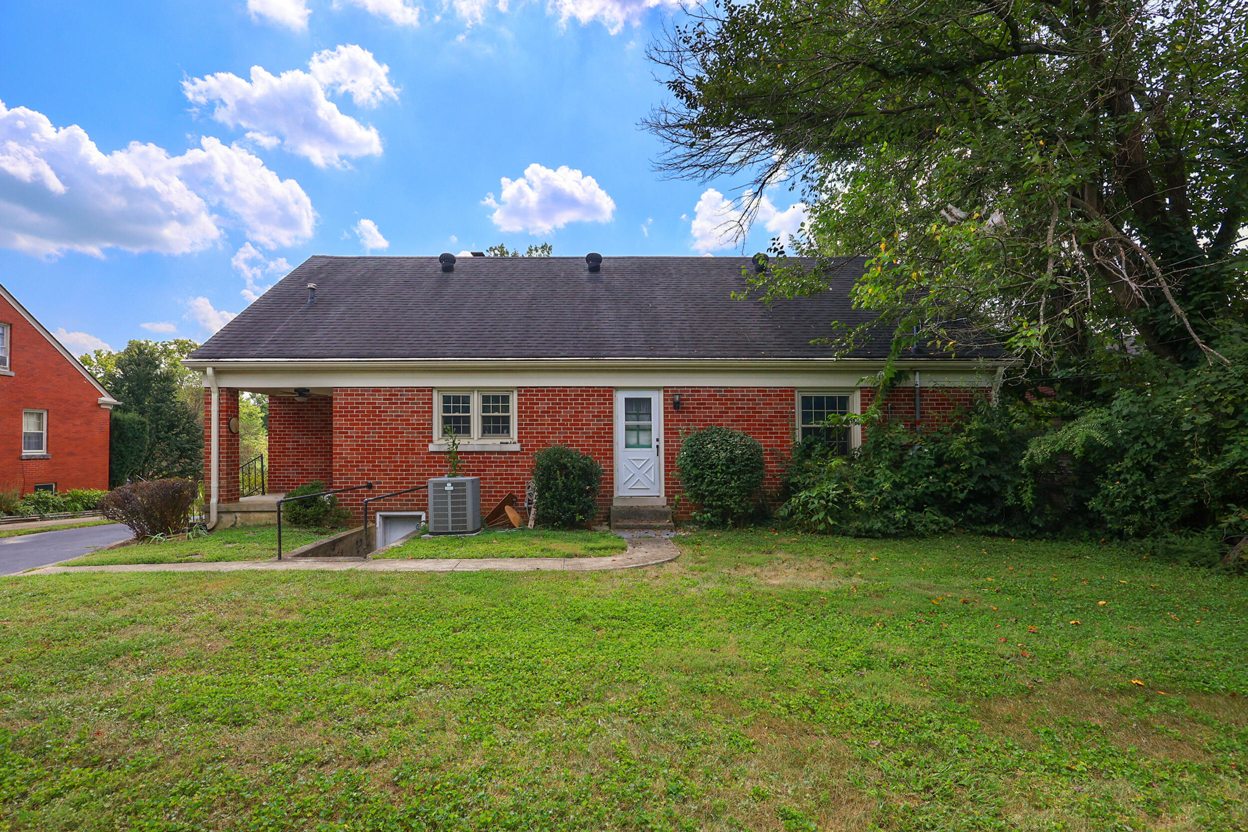 187 Jesselin Drive Property Photo 25