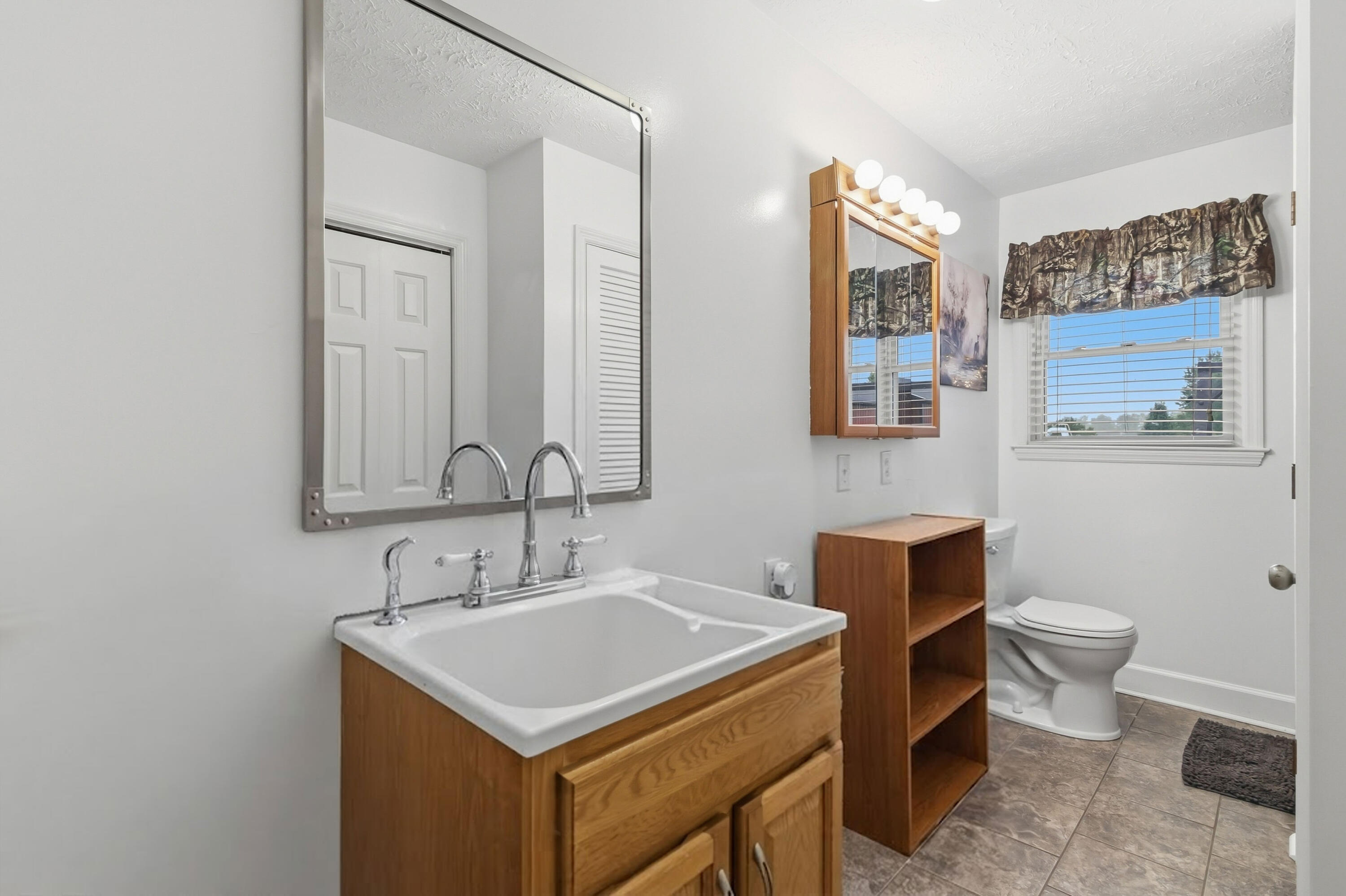 157 College Hill Road Property Photo 22