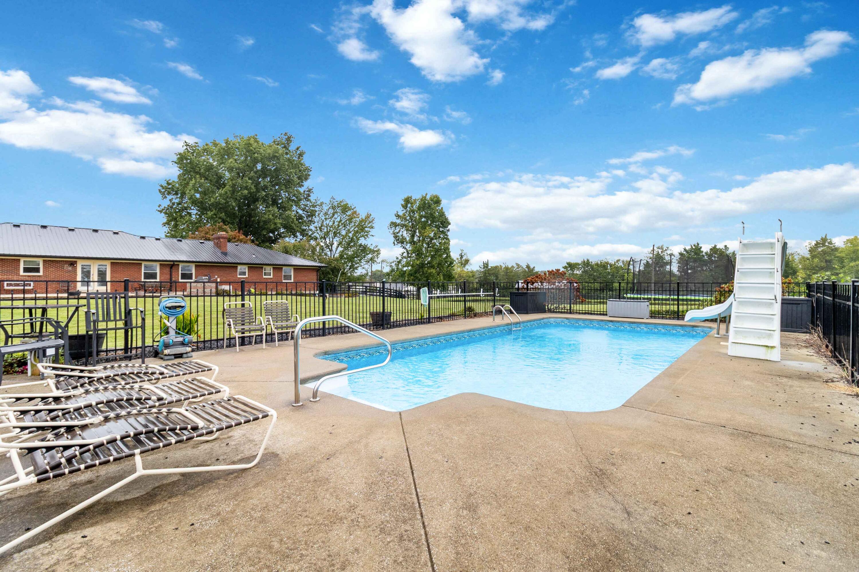 157 College Hill Road Property Photo 41