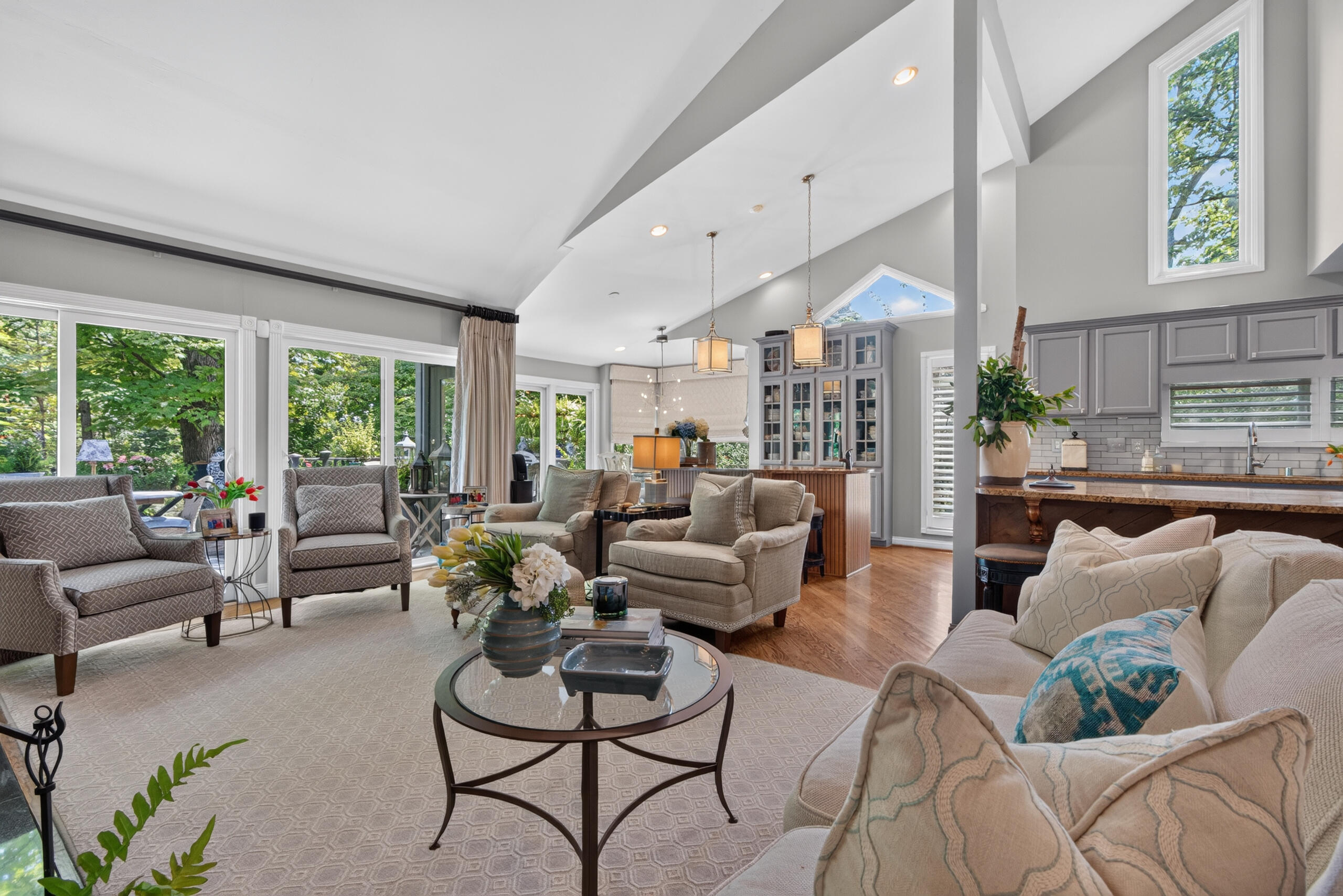 436 Lakeshore Drive Property Photo 20