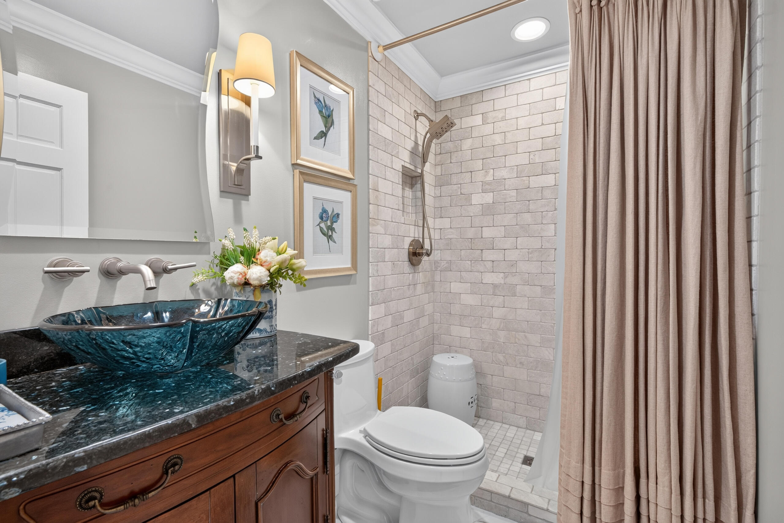 436 Lakeshore Drive Property Photo 34