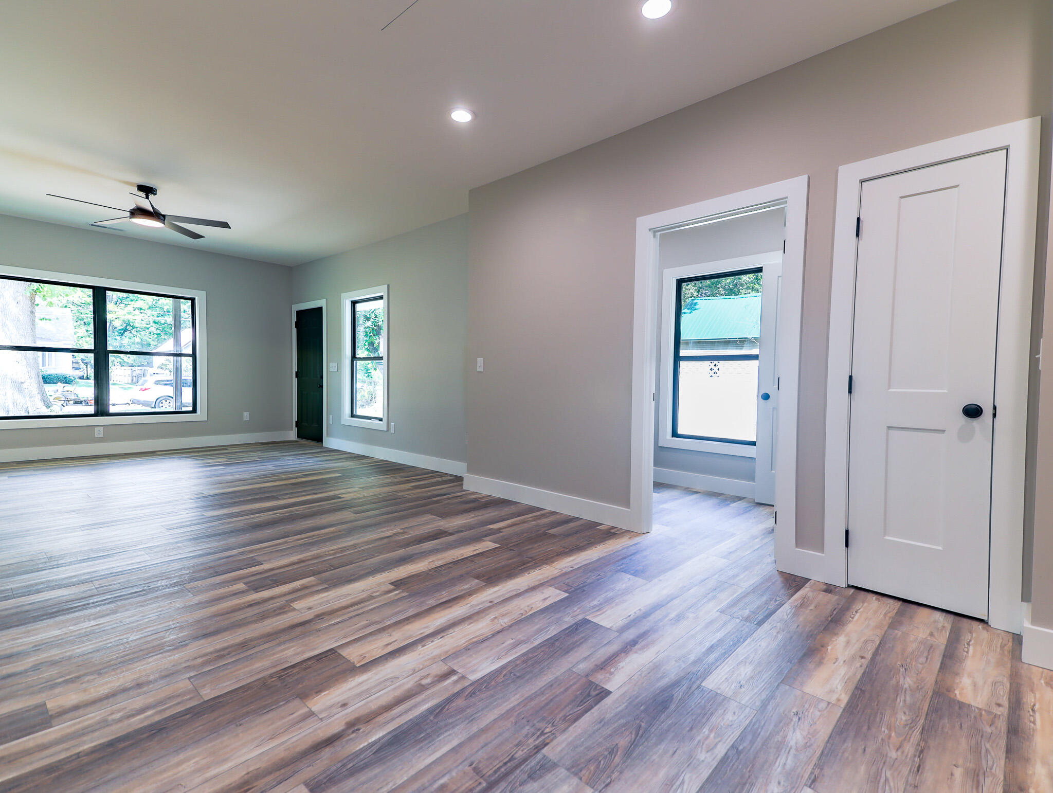 1740 Harrison Street Property Photo 11