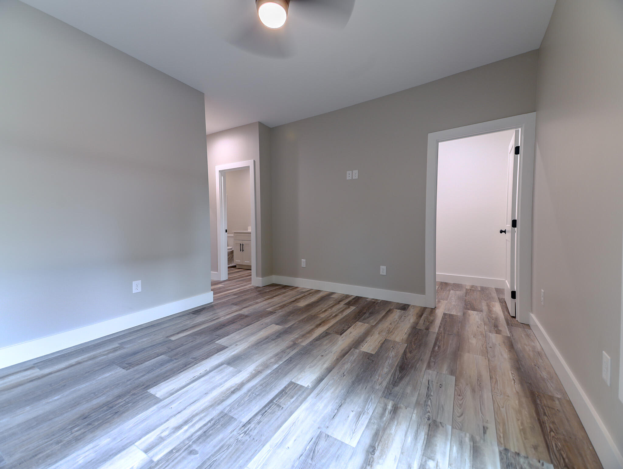 1740 Harrison Street Property Photo 17