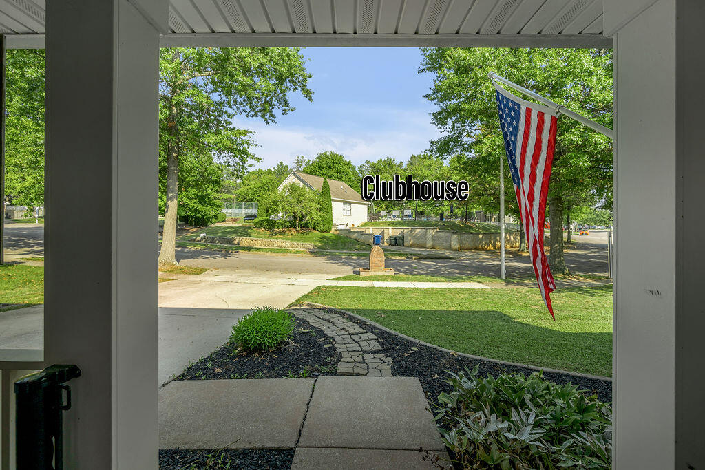 4304 Stoneyhurst Place Property Photo 9