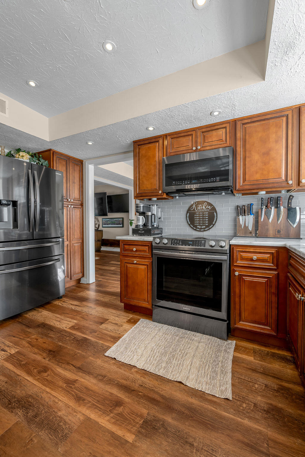 4304 Stoneyhurst Place Property Photo 16
