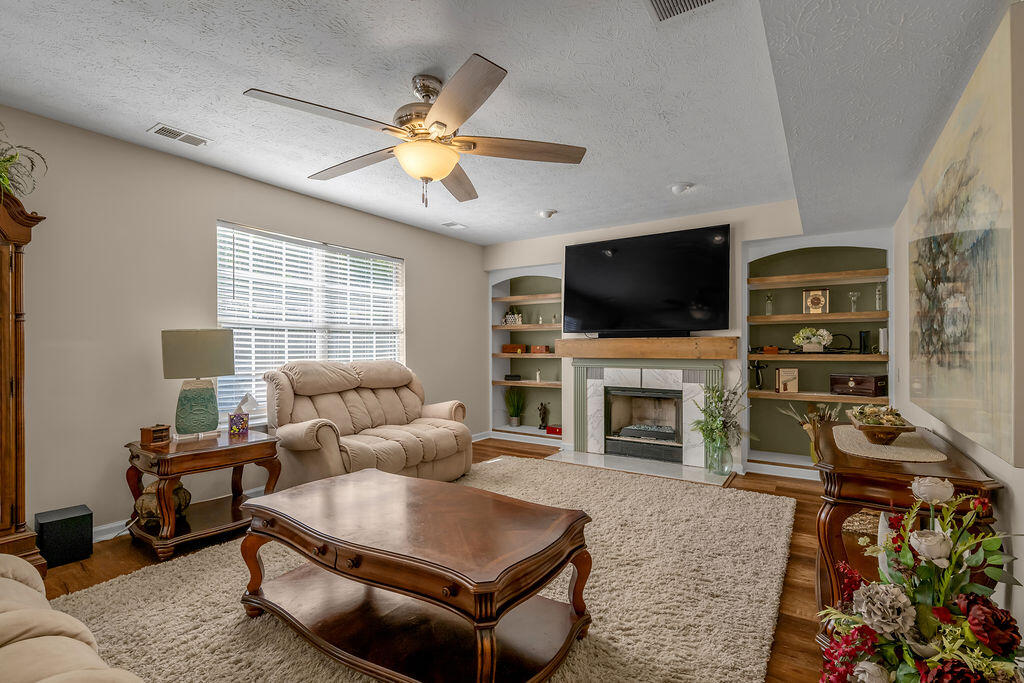 4304 Stoneyhurst Place Property Photo 22