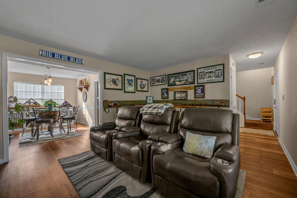 4304 Stoneyhurst Place Property Photo 29