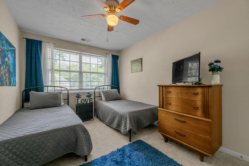 4304 Stoneyhurst Place Property Photo 44