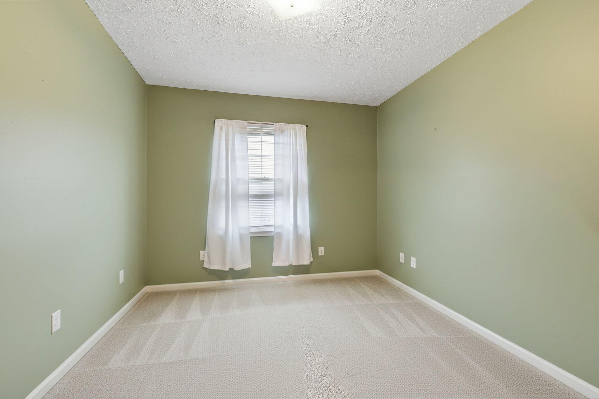 3486 Sutherland Drive Property Photo 22