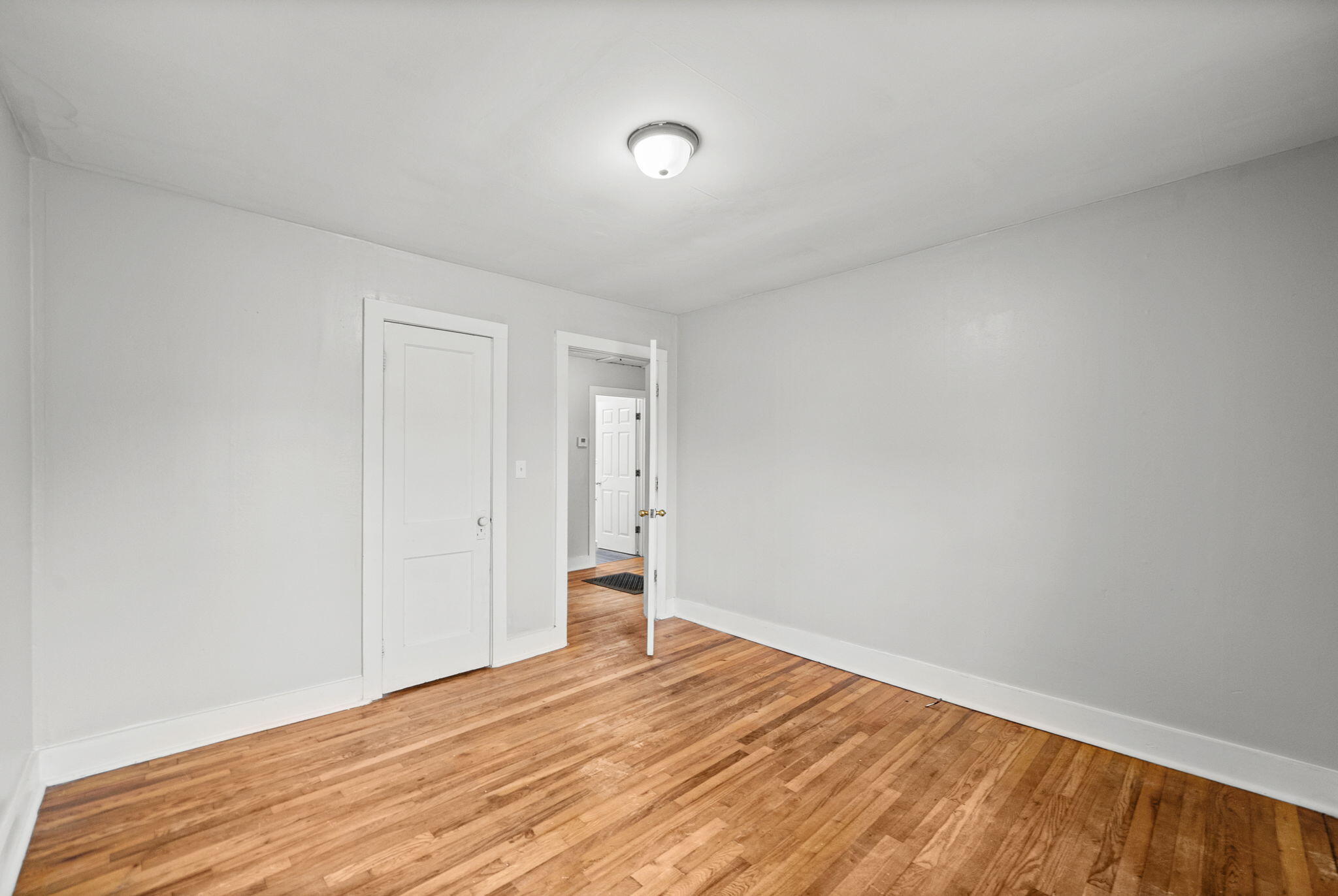 603 Glass Lane Property Photo 18