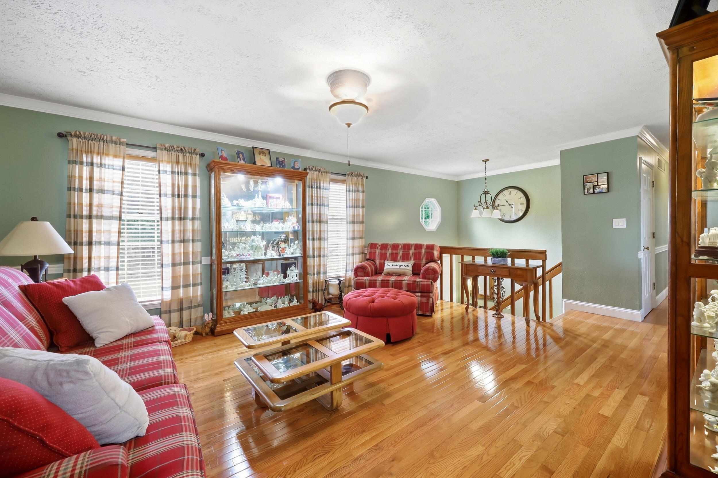 108 Carrie Court Property Photo 4