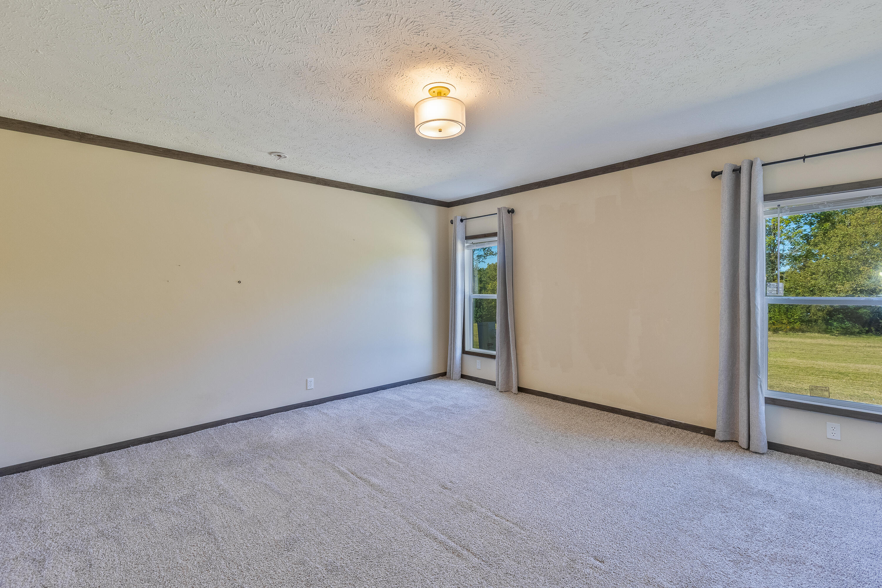 1735 Richmond Road Property Photo 17