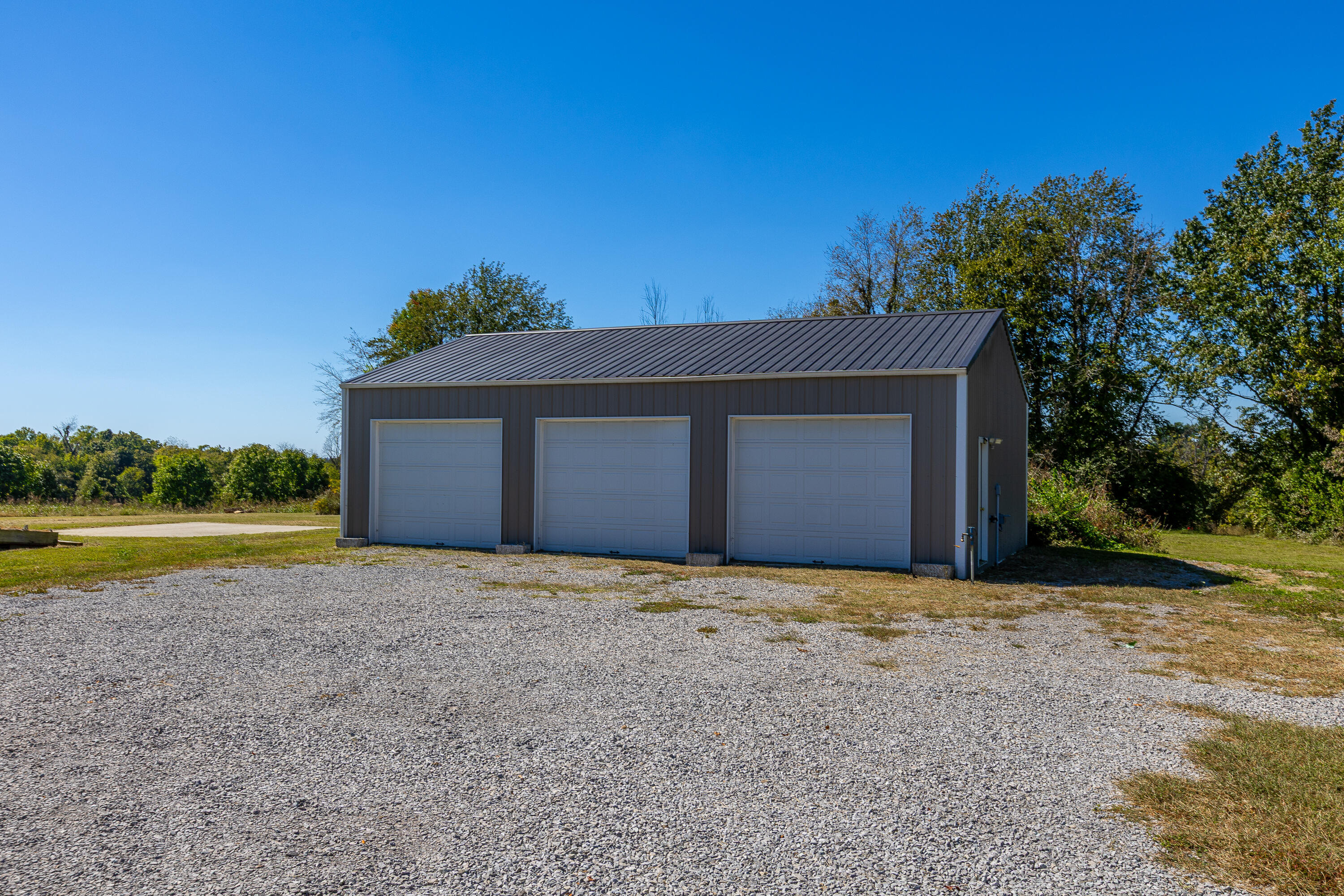 1735 Richmond Road Property Photo 44