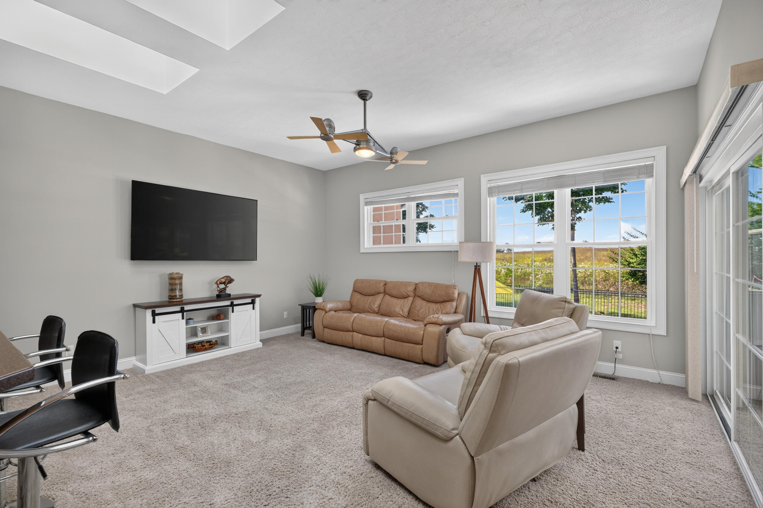 240 Beams Drive Property Photo 20