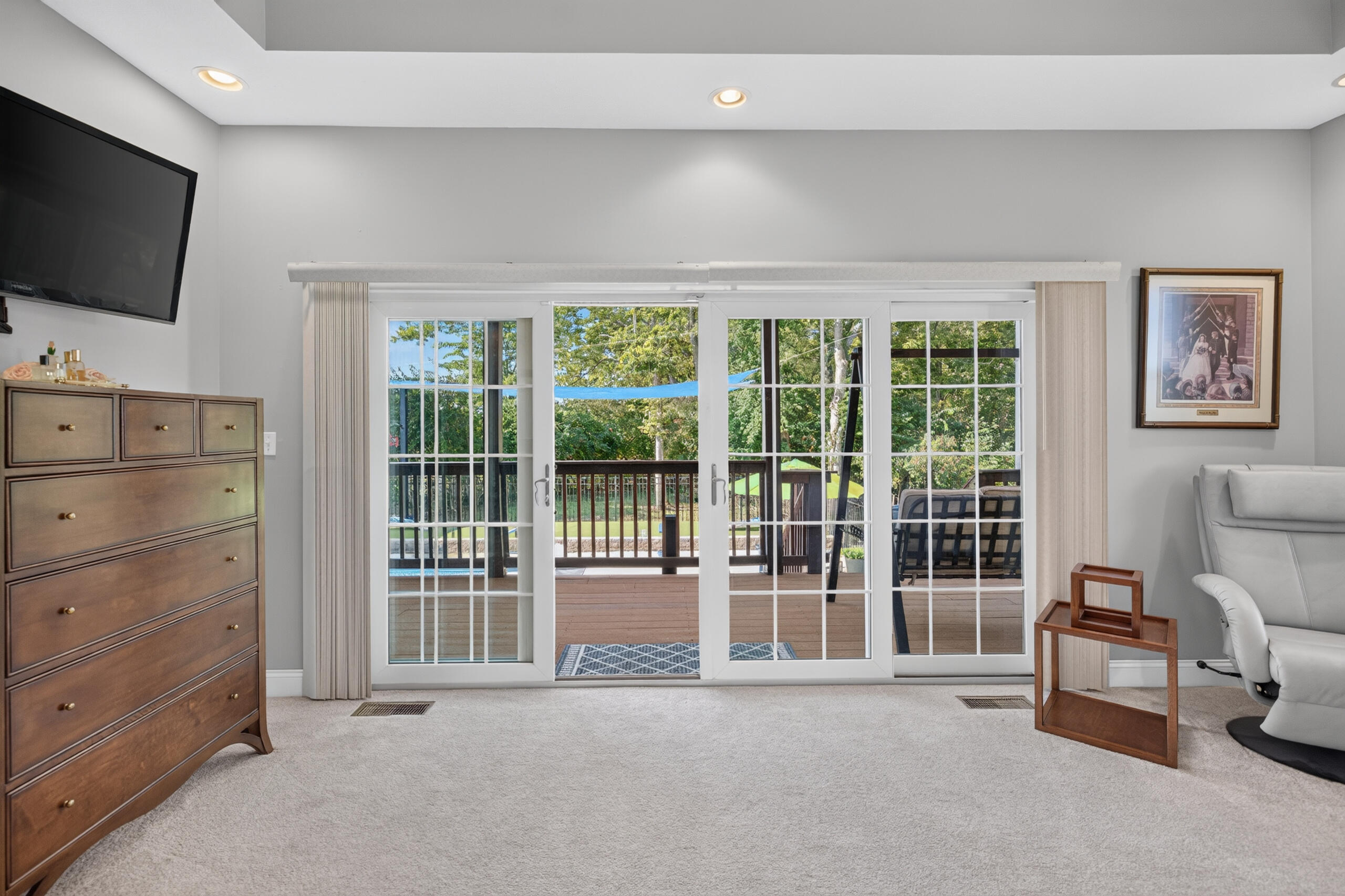 240 Beams Drive Property Photo 29