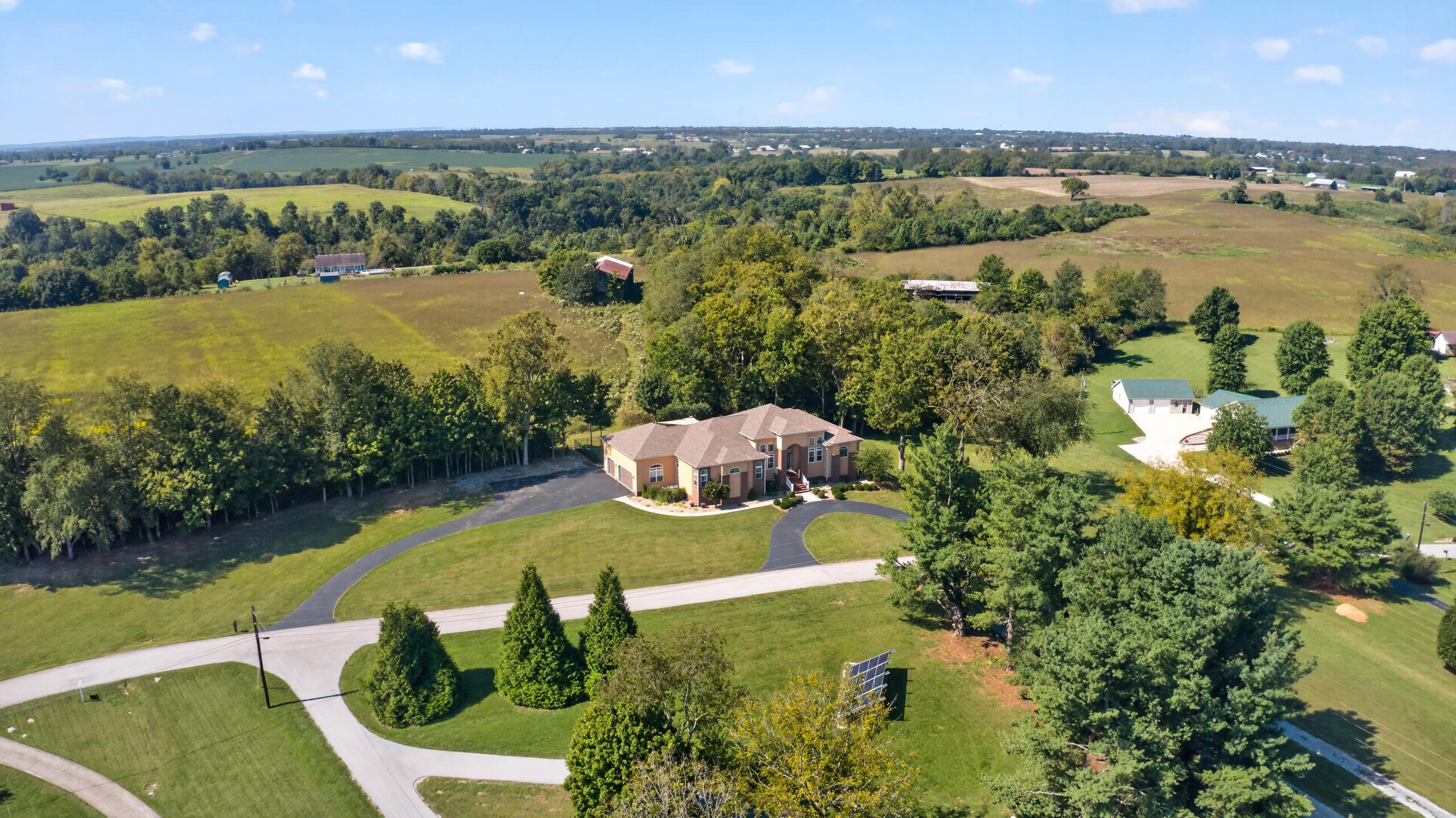240 Beams Drive Property Photo 83