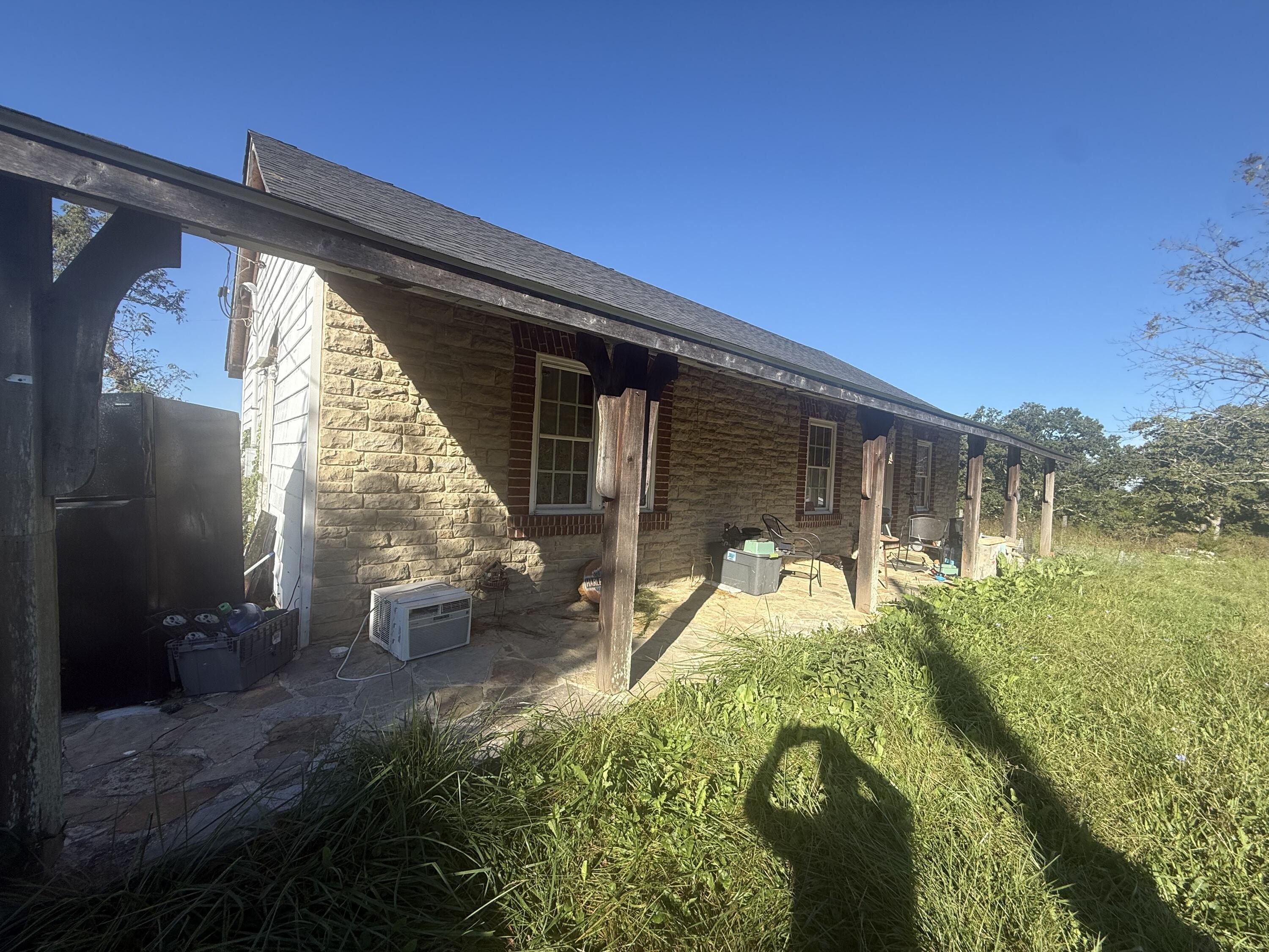 267 Scotts Mills Road Property Photo 2