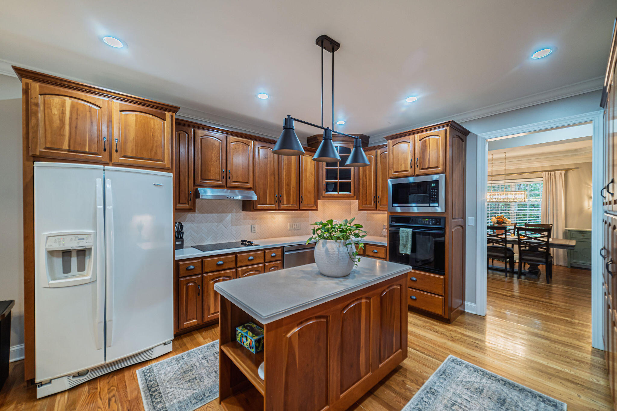 6460 Gardenview Drive Property Photo 13