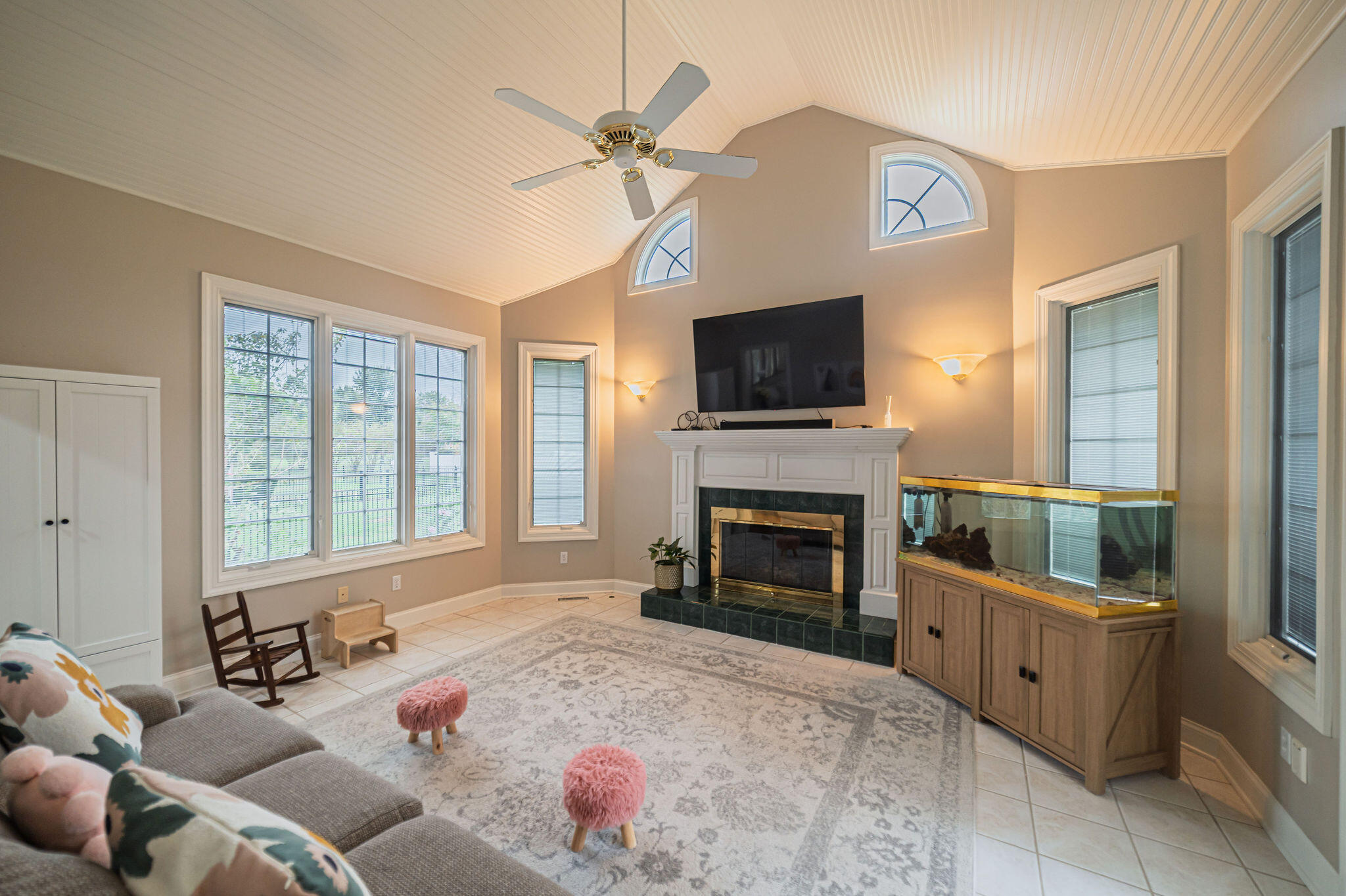 6460 Gardenview Drive Property Photo 19