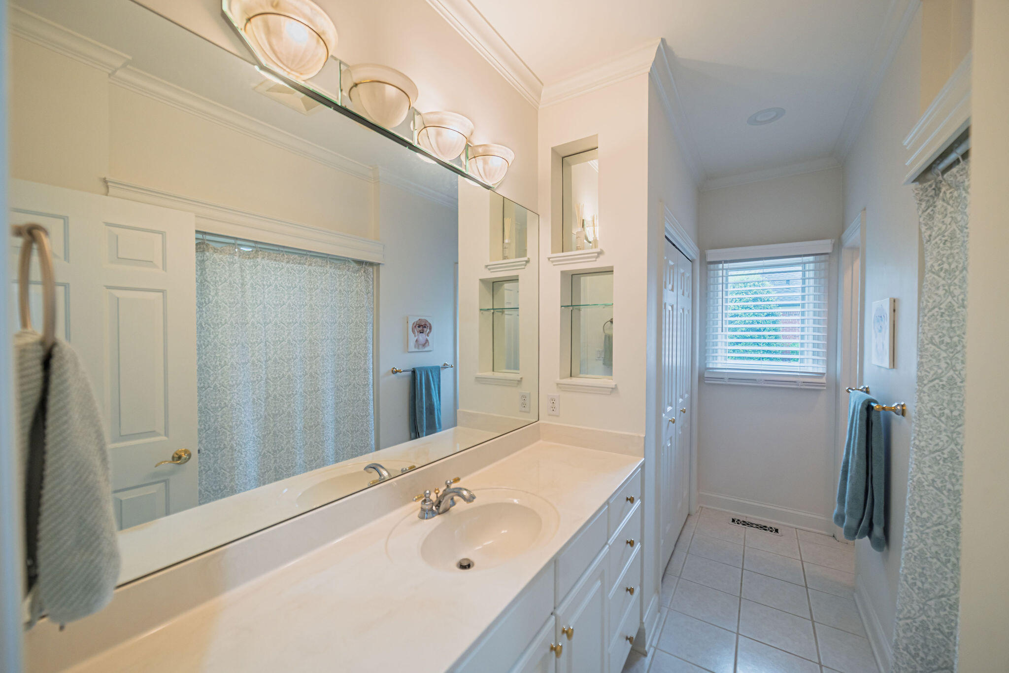 6460 Gardenview Drive Property Photo 31